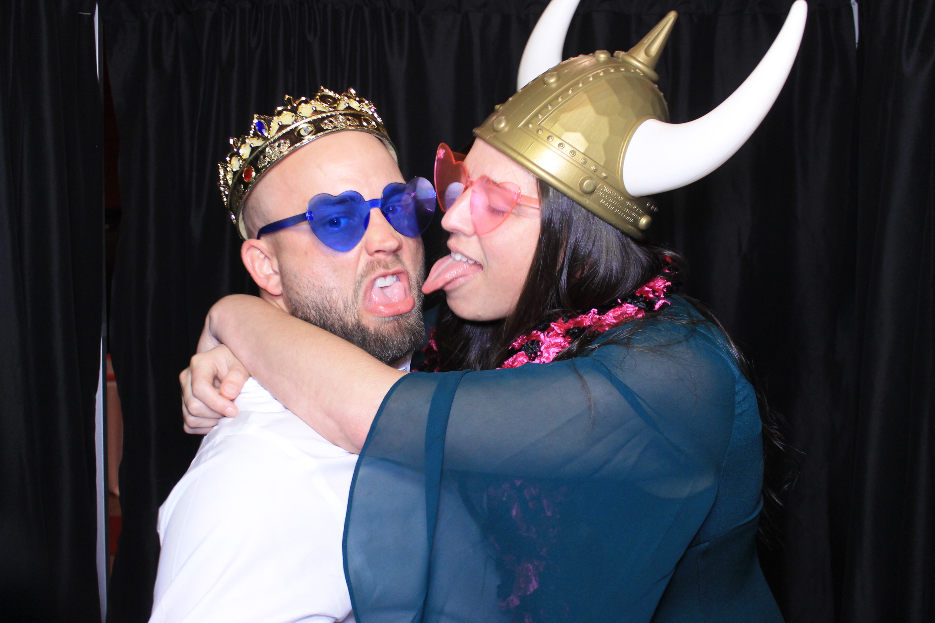 Molly & Eric's Wedding | View more photos from the event at gallery.photoboothcincy.com/u/PhotoBoothCincy/Molly-Erics-Wedding