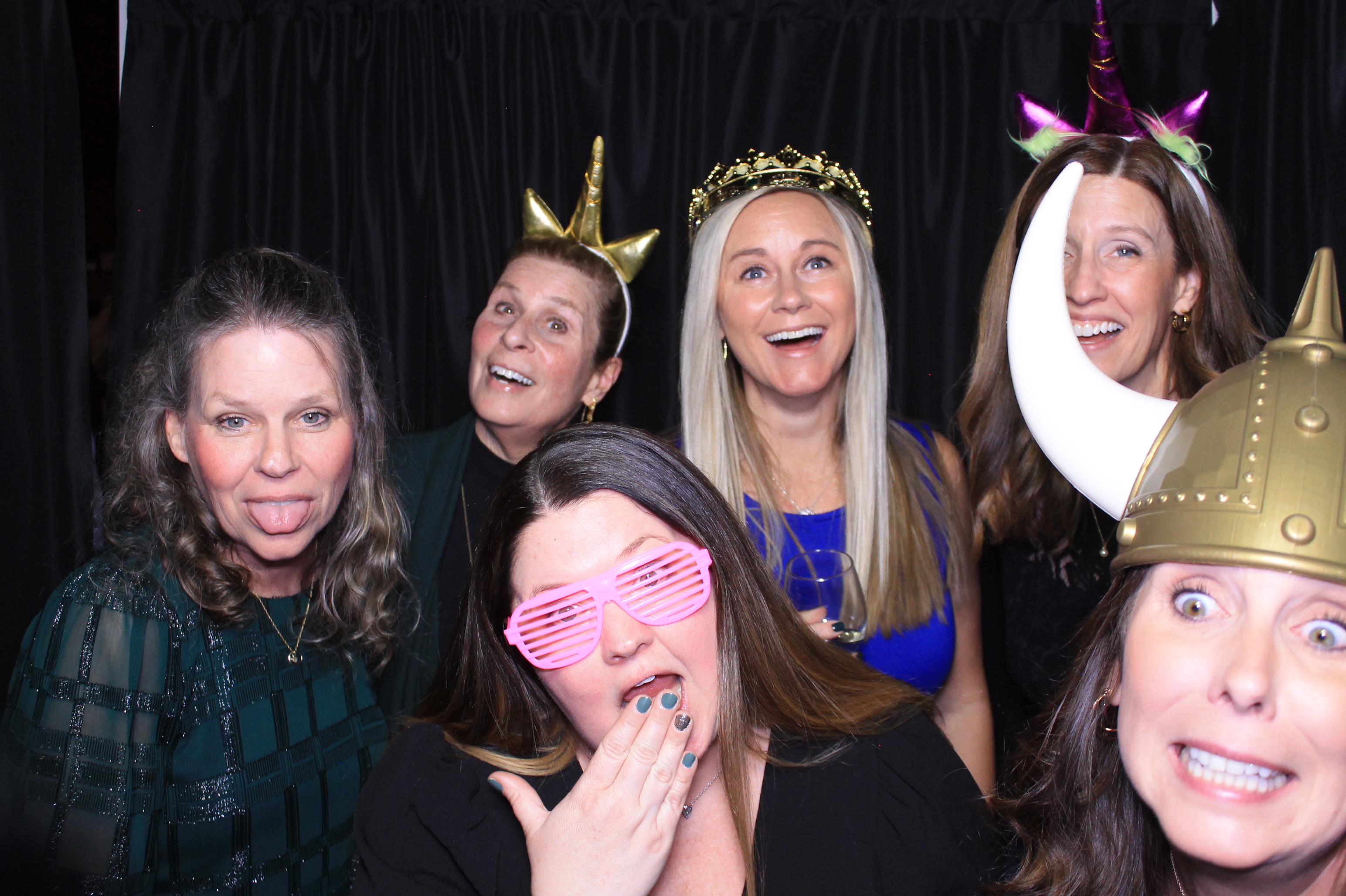 Molly & Eric's Wedding | View more photos from the event at gallery.photoboothcincy.com/u/PhotoBoothCincy/Molly-Erics-Wedding