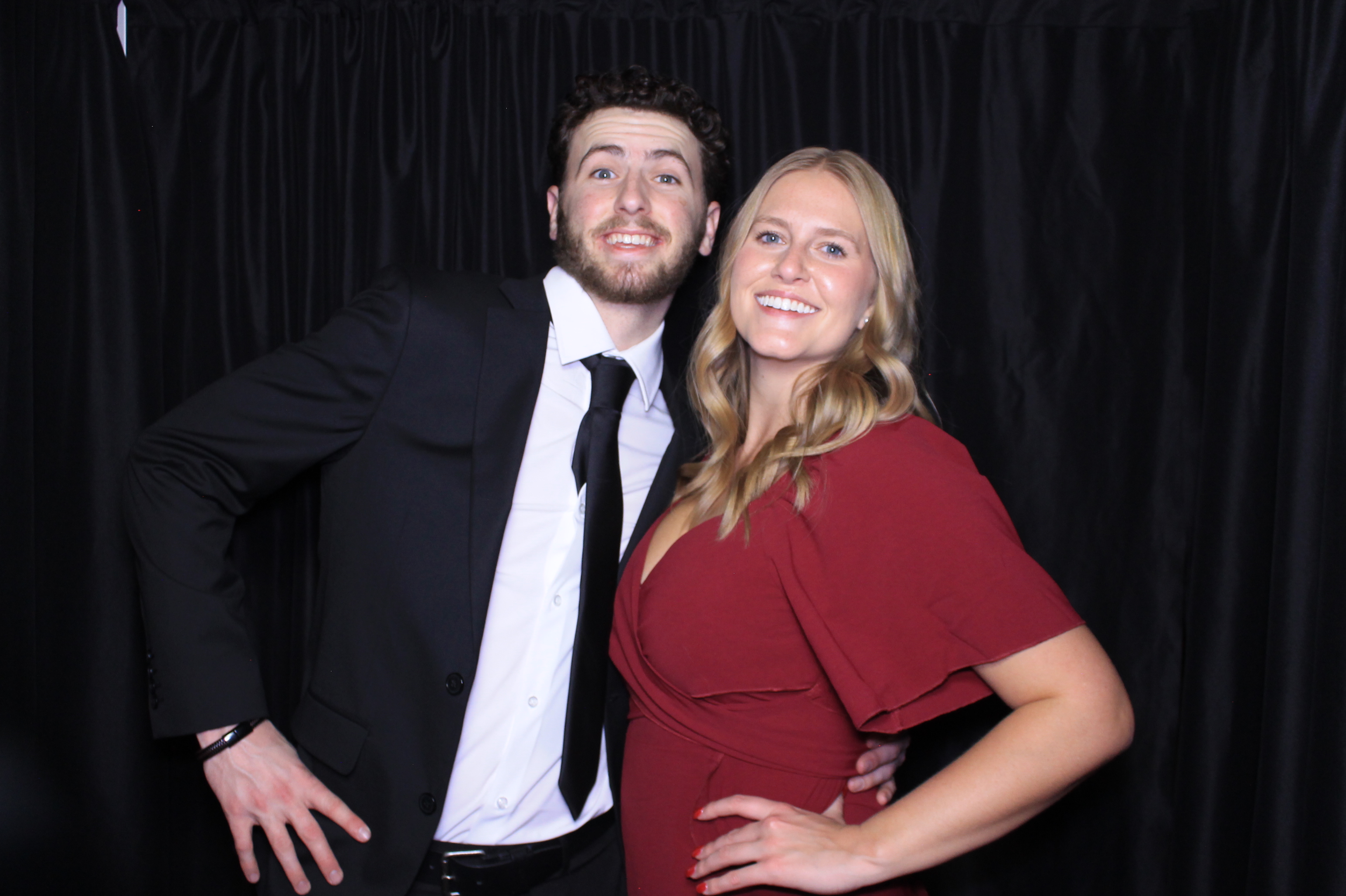 Molly & Eric's Wedding | View more photos from the event at gallery.photoboothcincy.com/u/PhotoBoothCincy/Molly-Erics-Wedding