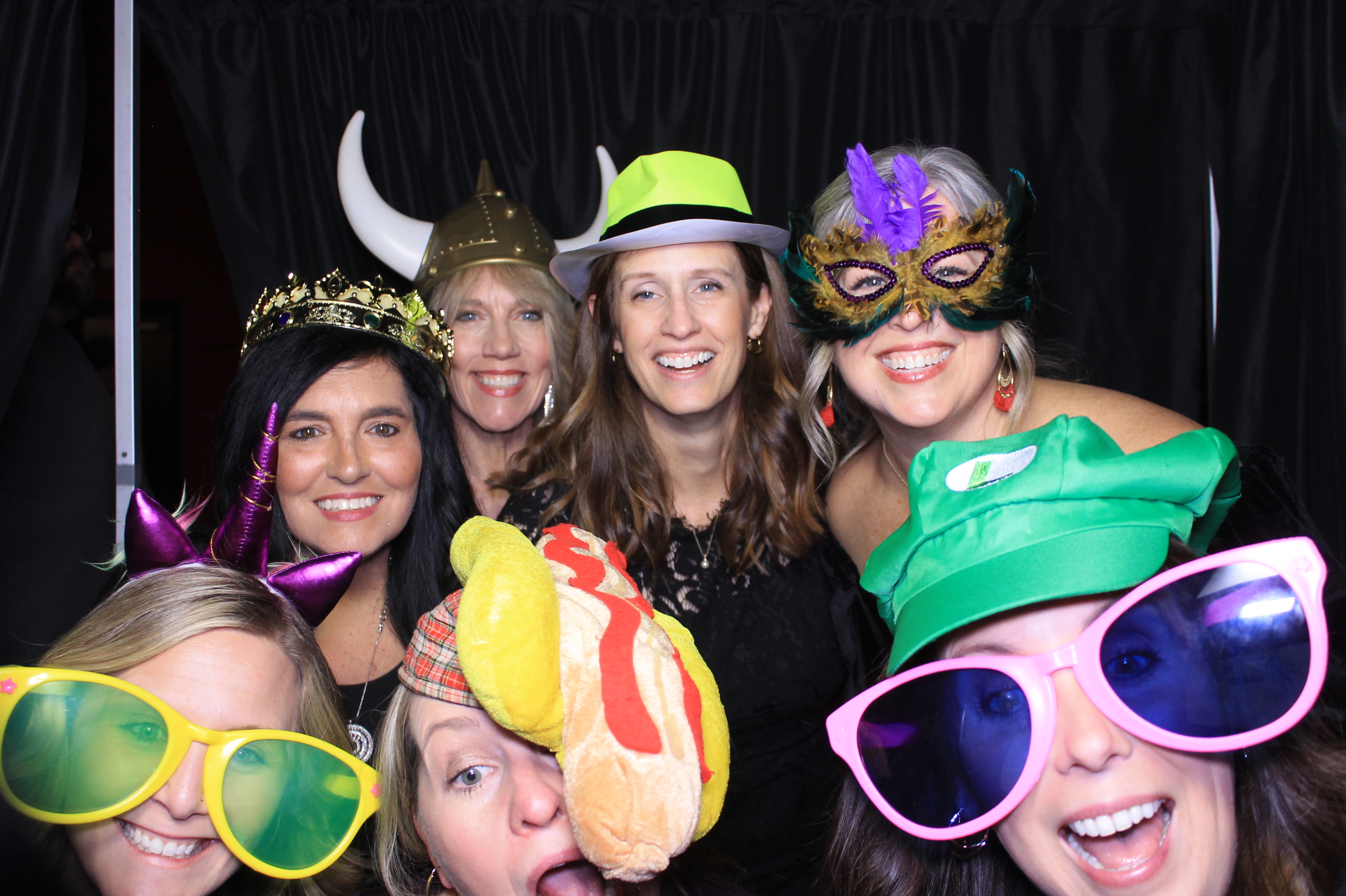 Molly & Eric's Wedding | View more photos from the event at gallery.photoboothcincy.com/u/PhotoBoothCincy/Molly-Erics-Wedding