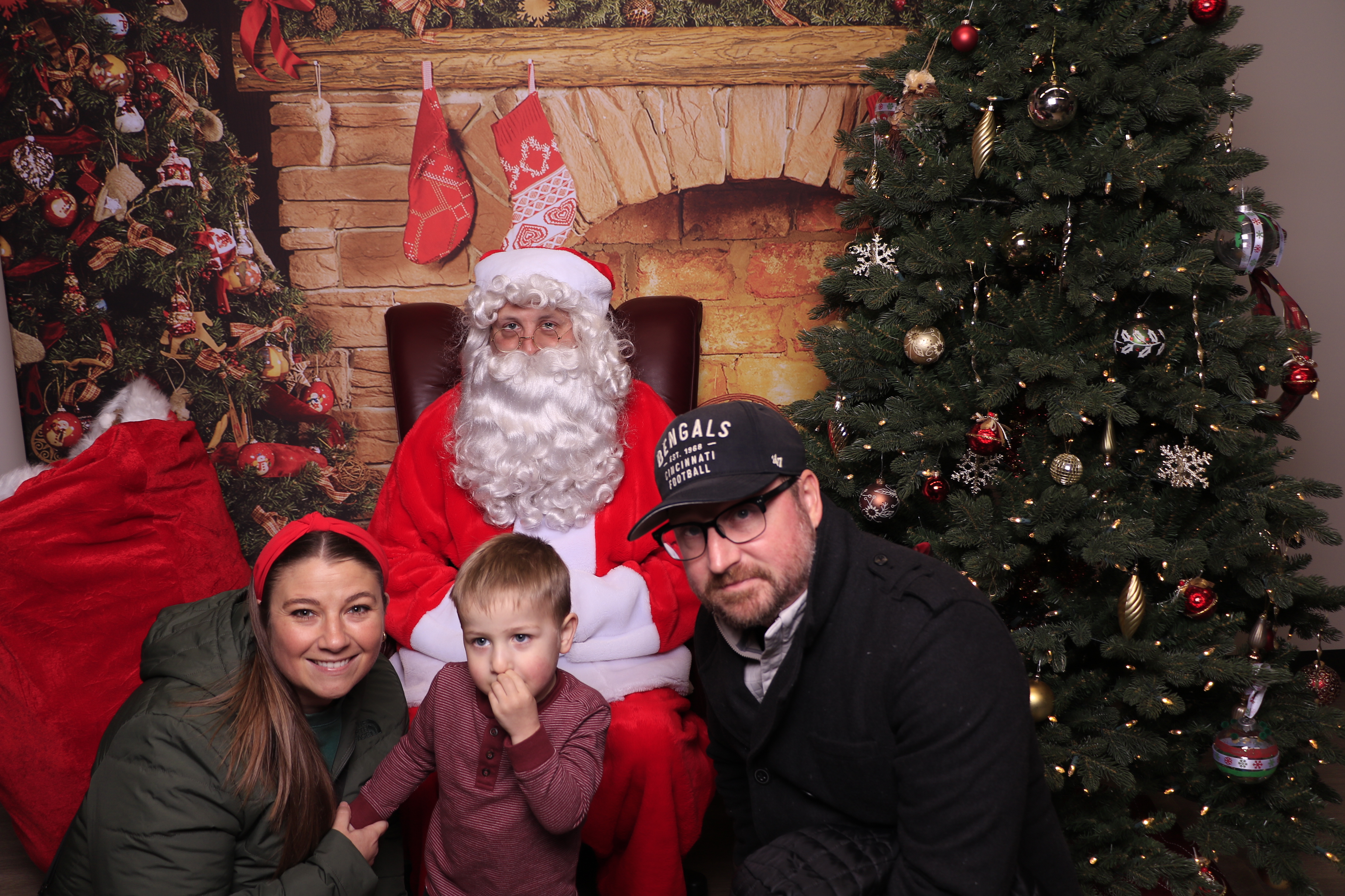 Monroe Christmas on the Plaza | View more photos from the event at gallery.photoboothcincy.com/u/PhotoBoothCincy/Monroe-Christmas-on-the-Plaza