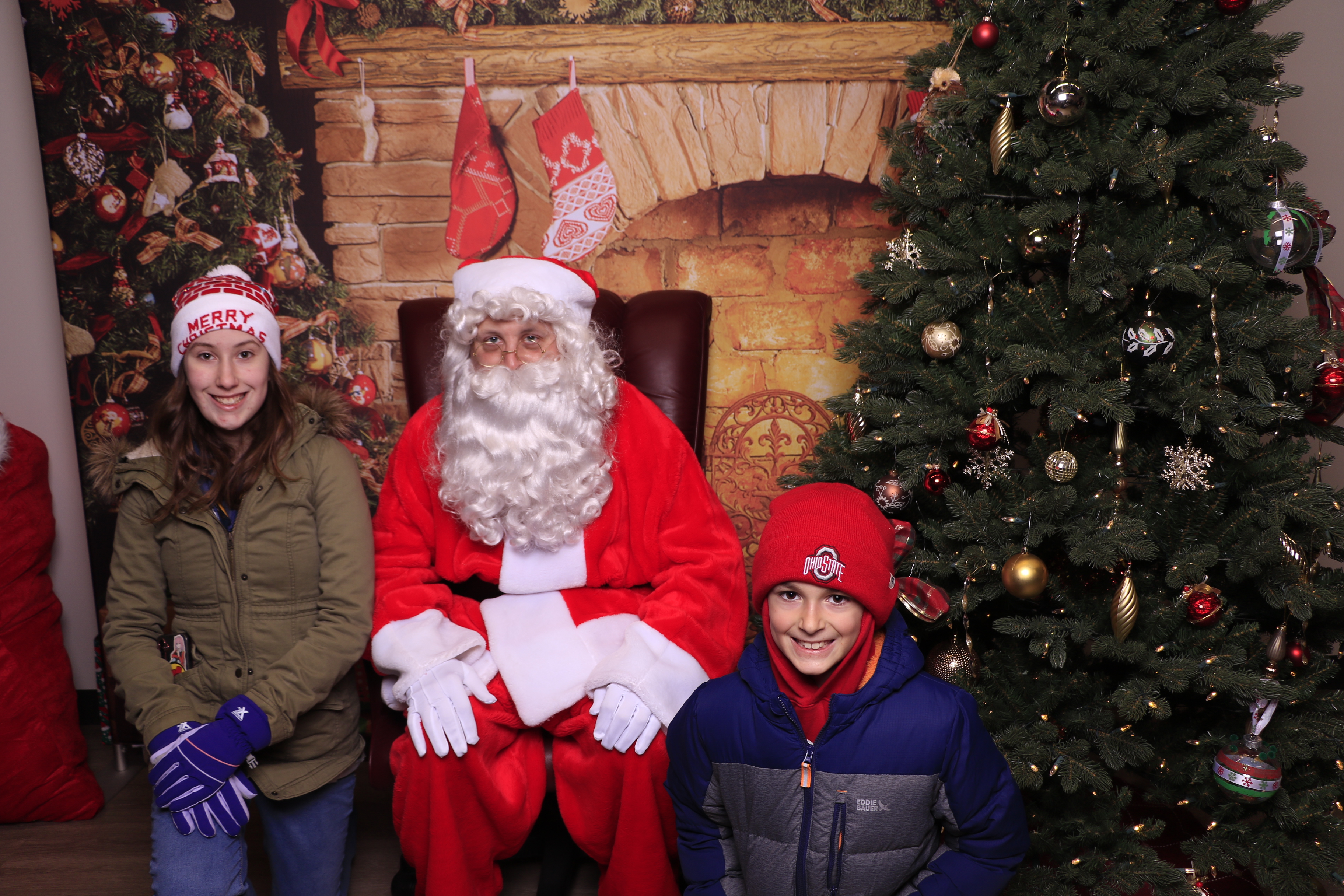 Monroe Christmas on the Plaza | View more photos from the event at gallery.photoboothcincy.com/u/PhotoBoothCincy/Monroe-Christmas-on-the-Plaza