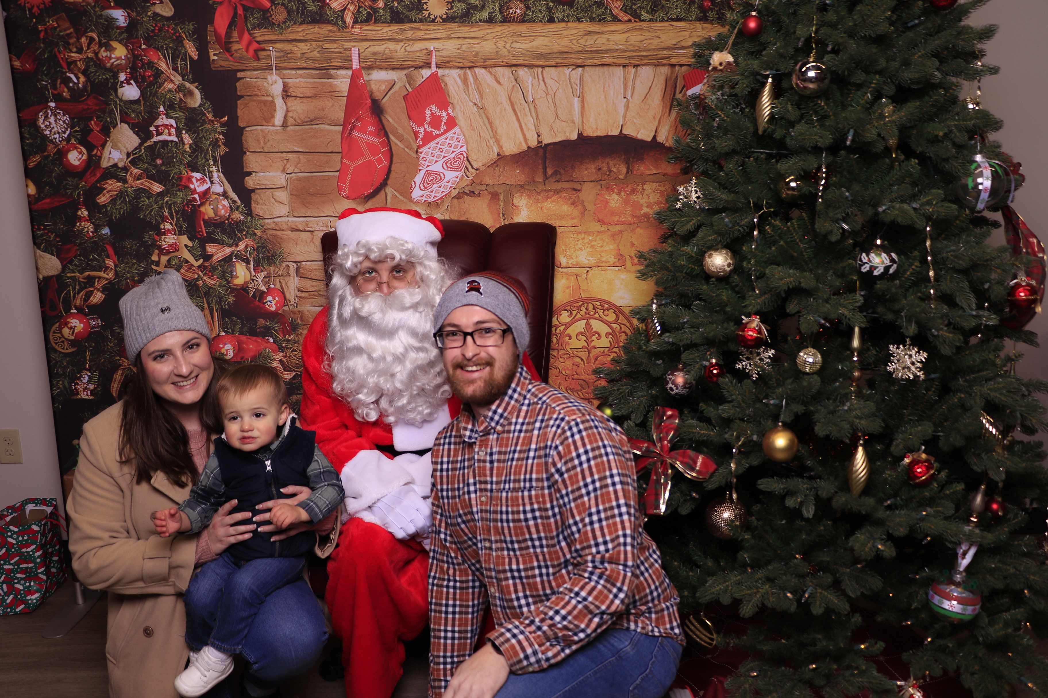 Monroe Christmas on the Plaza | View more photos from the event at gallery.photoboothcincy.com/u/PhotoBoothCincy/Monroe-Christmas-on-the-Plaza