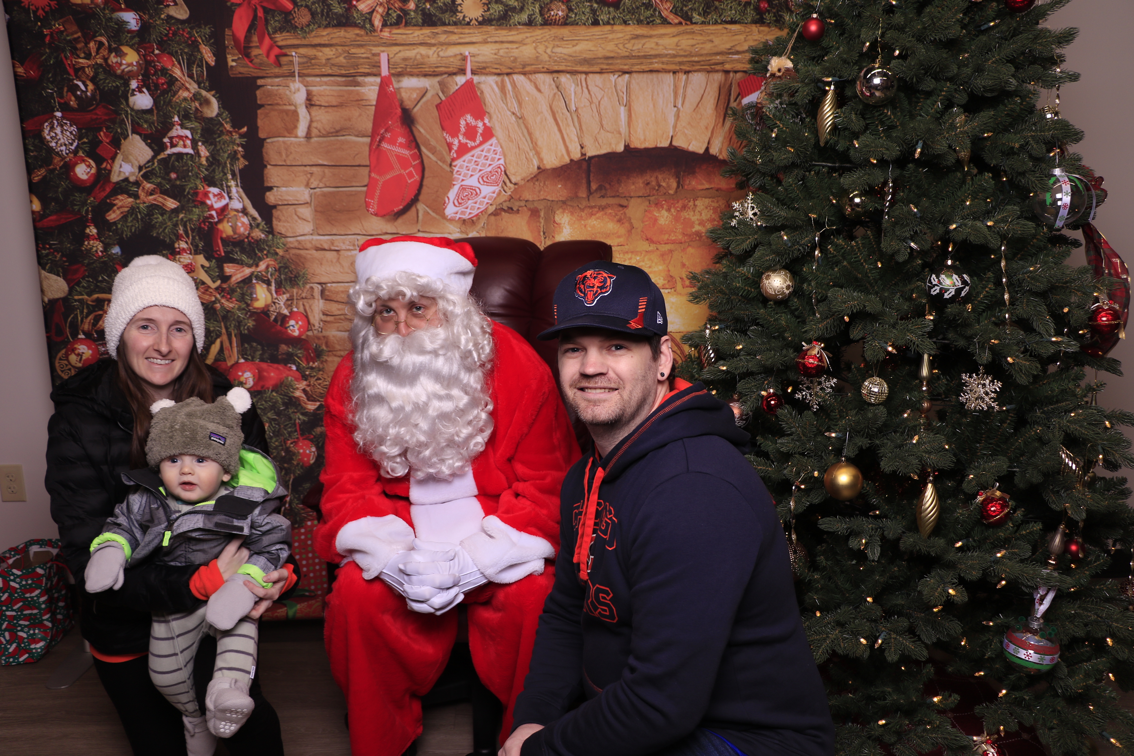 Monroe Christmas on the Plaza | View more photos from the event at gallery.photoboothcincy.com/u/PhotoBoothCincy/Monroe-Christmas-on-the-Plaza