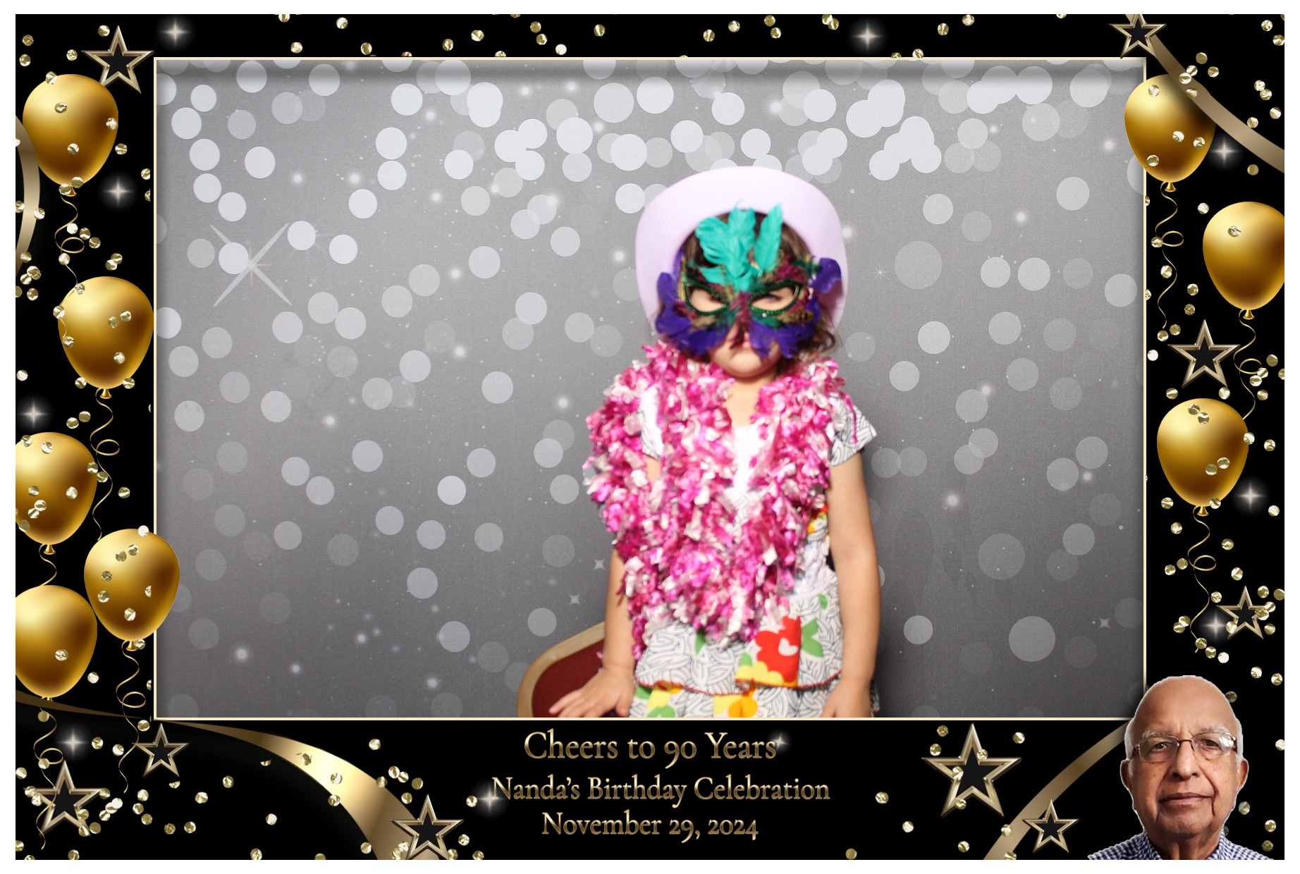 Nanda's 90th! | View more photos from the event at gallery.photoboothcincy.com/u/PhotoBoothCincy/Nandas-90th