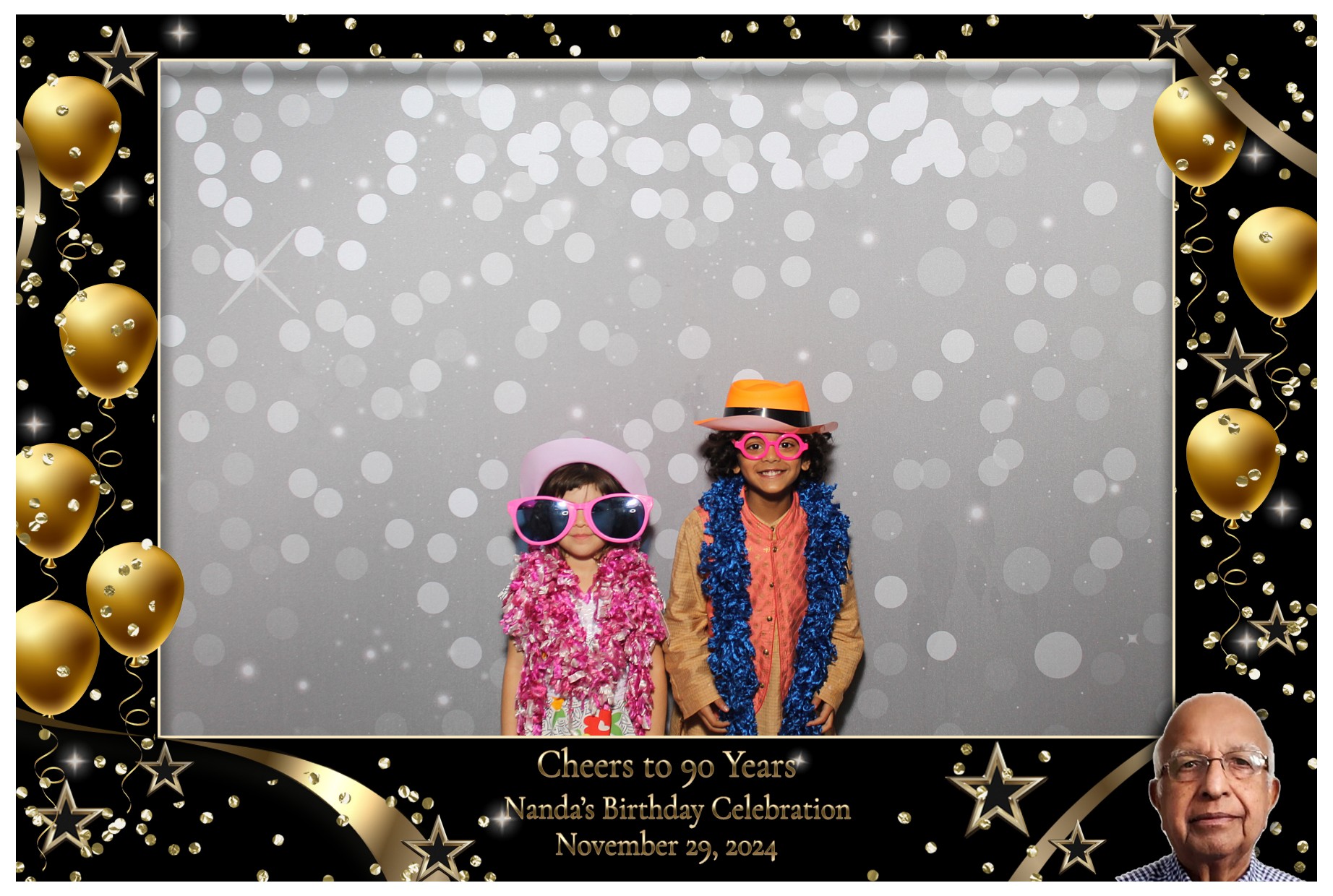 Nanda's 90th! | View more photos from the event at gallery.photoboothcincy.com/u/PhotoBoothCincy/Nandas-90th