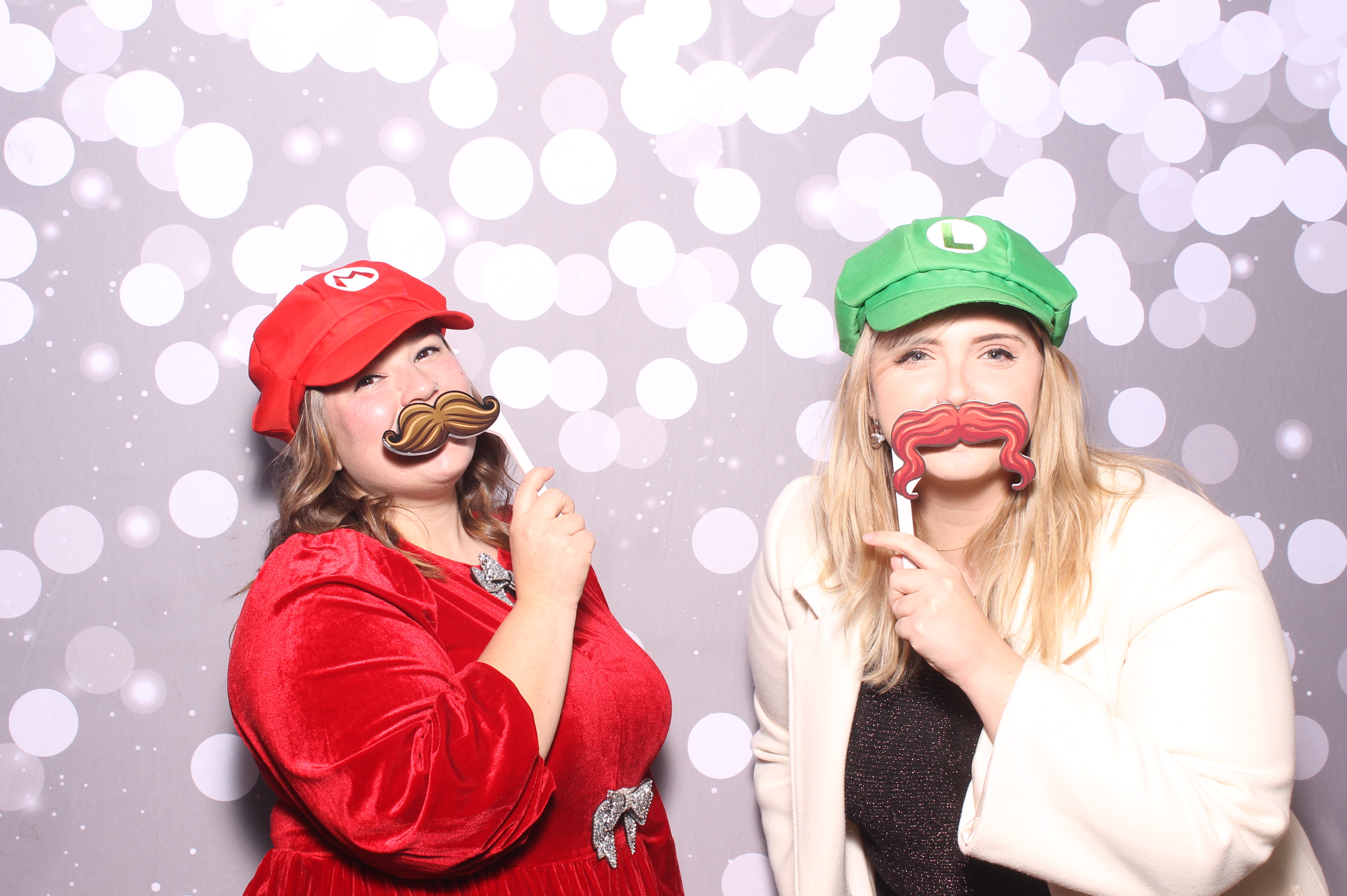 Necco Christmas Party | View more photos from the event at gallery.photoboothcincy.com/u/PhotoBoothCincy/Necco-Christmas-Party