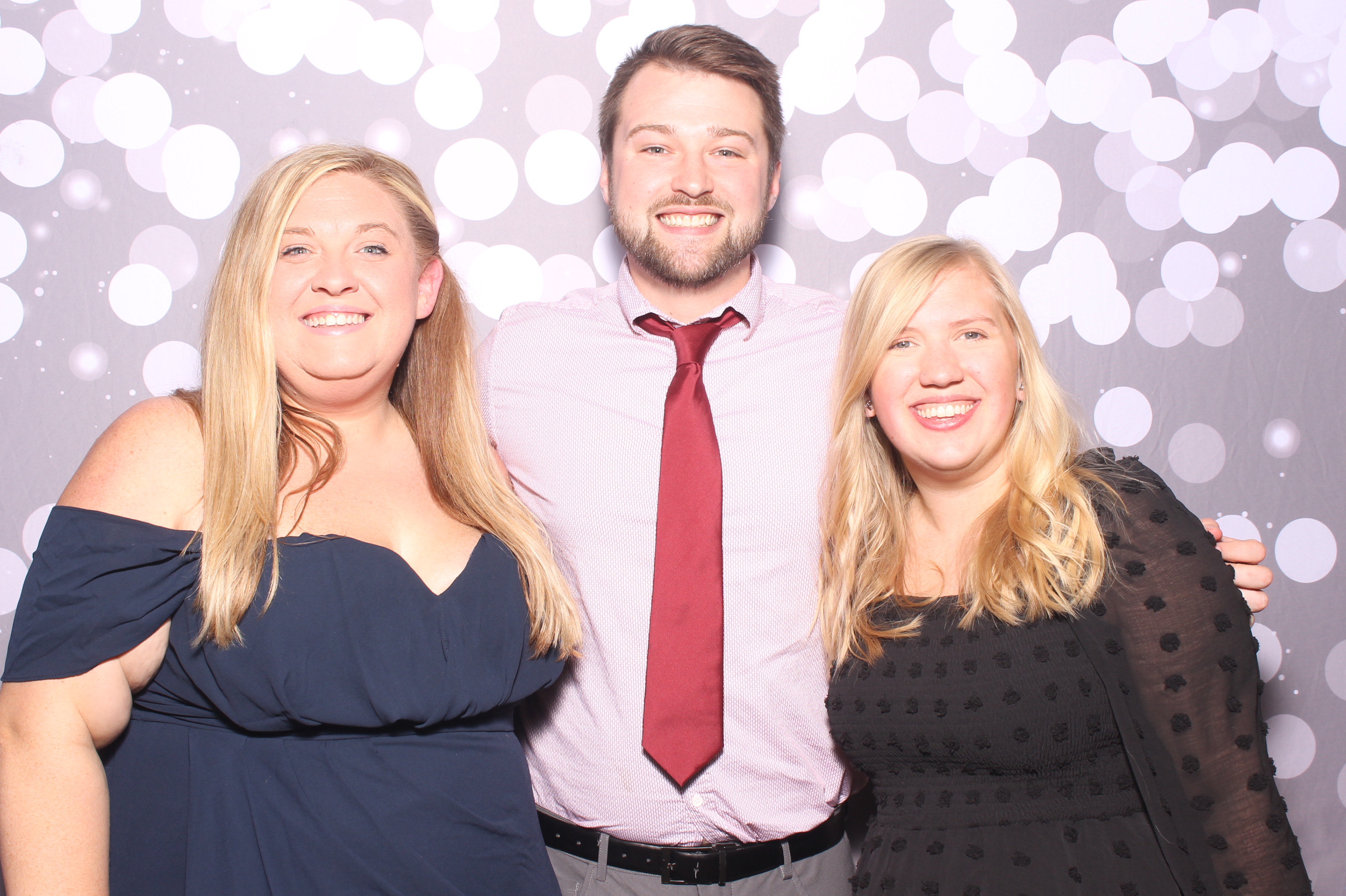 Necco Christmas Party | View more photos from the event at gallery.photoboothcincy.com/u/PhotoBoothCincy/Necco-Christmas-Party