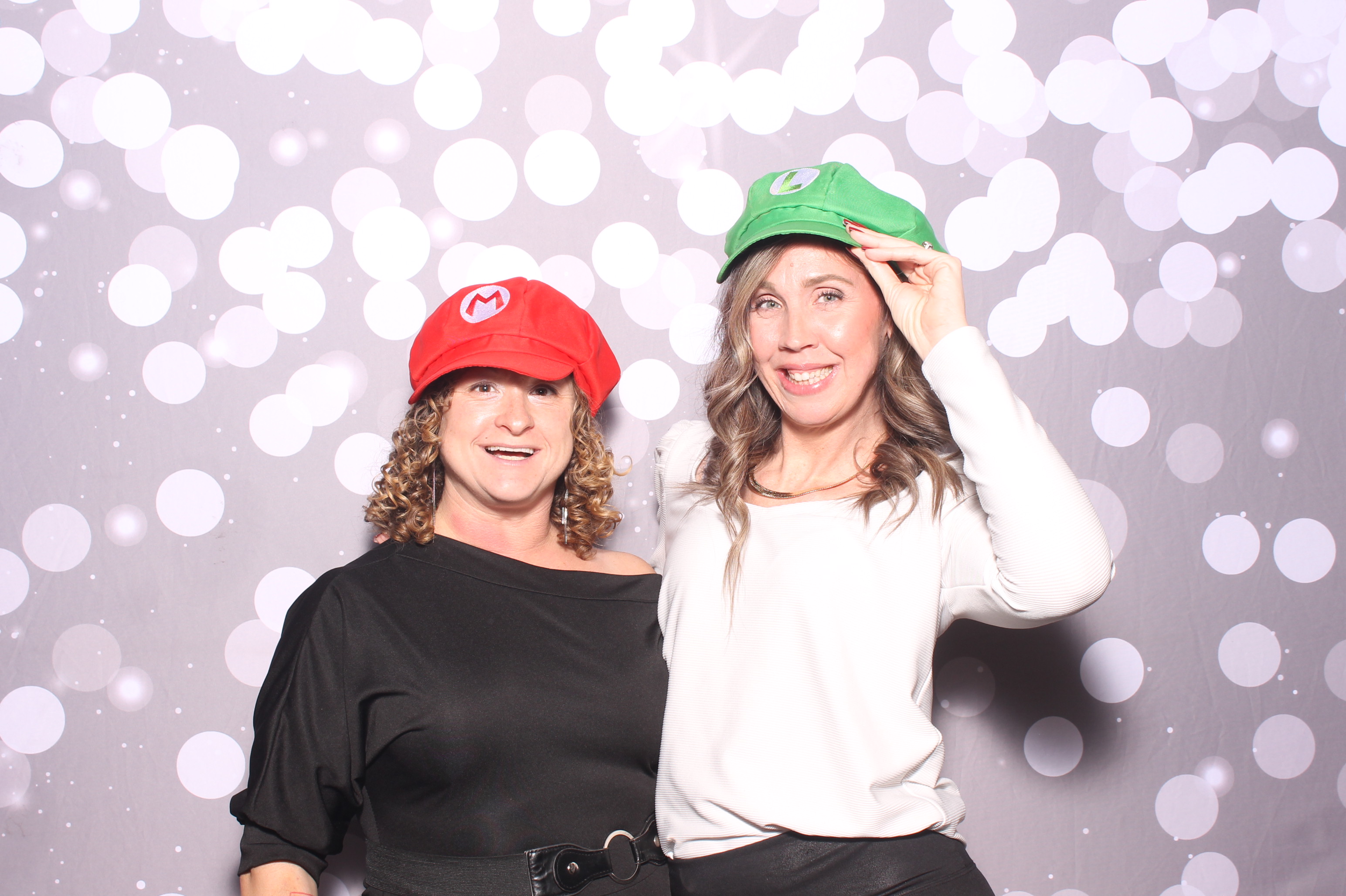 Necco Christmas Party | View more photos from the event at gallery.photoboothcincy.com/u/PhotoBoothCincy/Necco-Christmas-Party