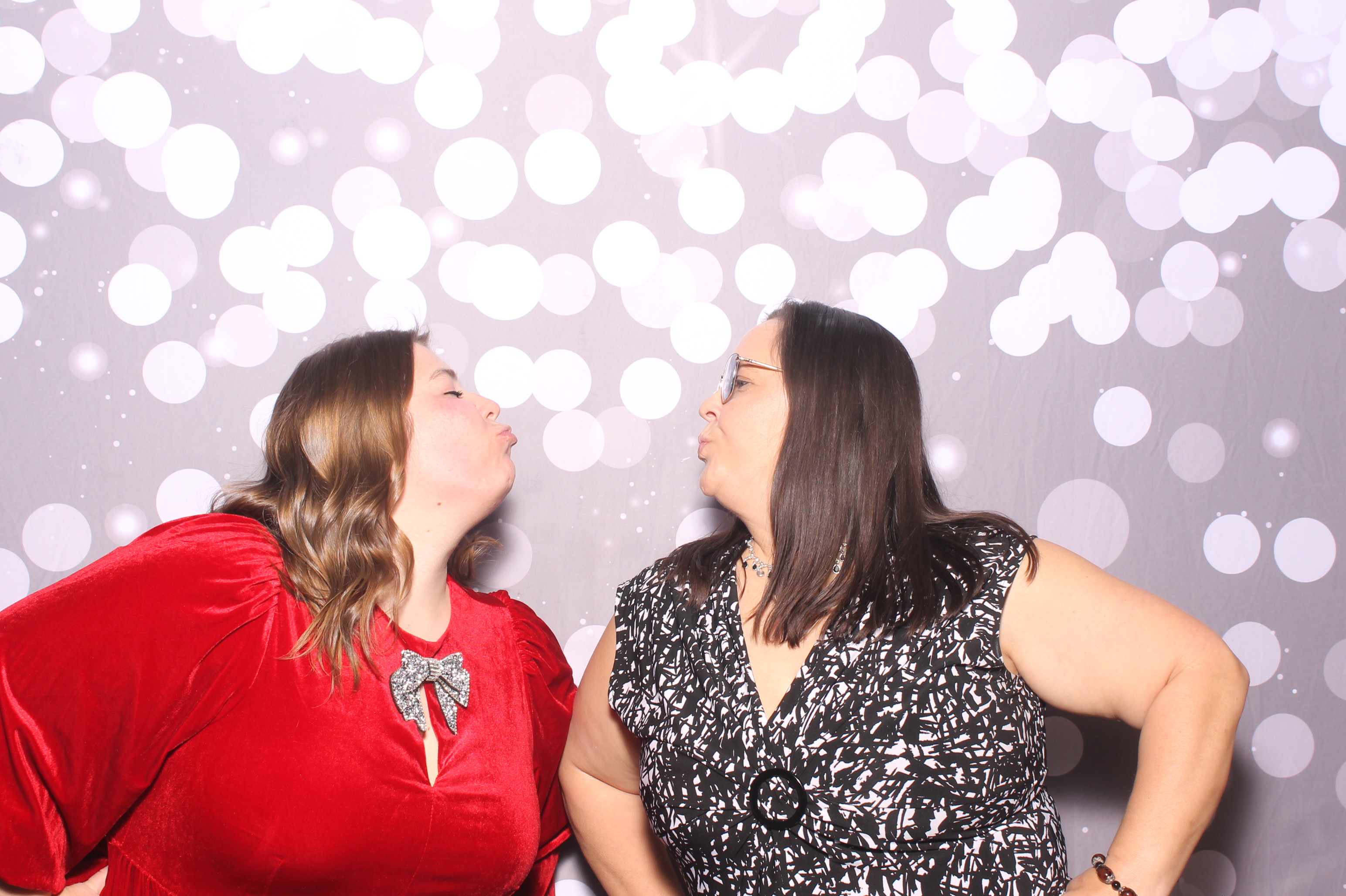 Necco Christmas Party | View more photos from the event at gallery.photoboothcincy.com/u/PhotoBoothCincy/Necco-Christmas-Party