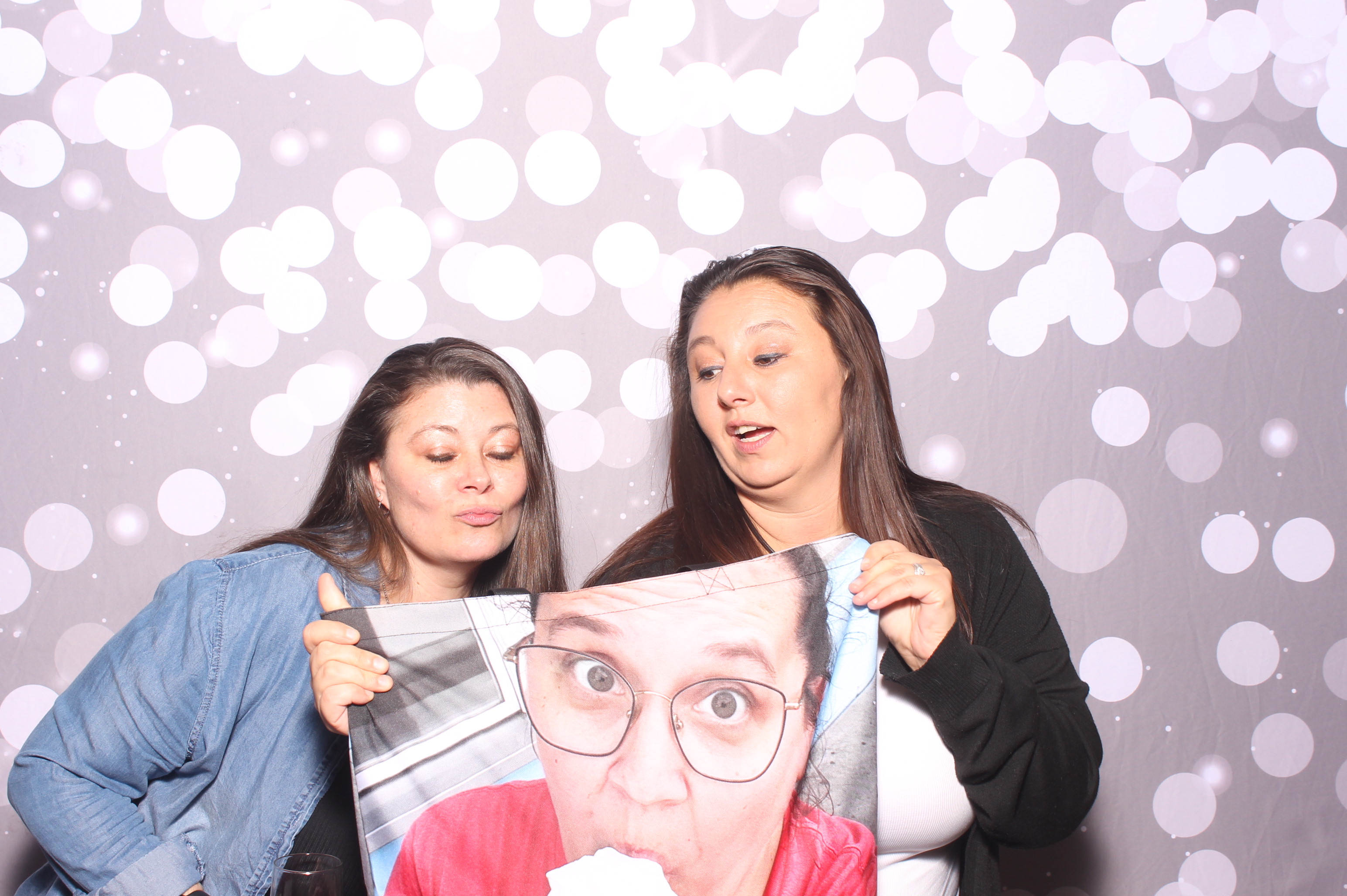 Necco Christmas Party | View more photos from the event at gallery.photoboothcincy.com/u/PhotoBoothCincy/Necco-Christmas-Party