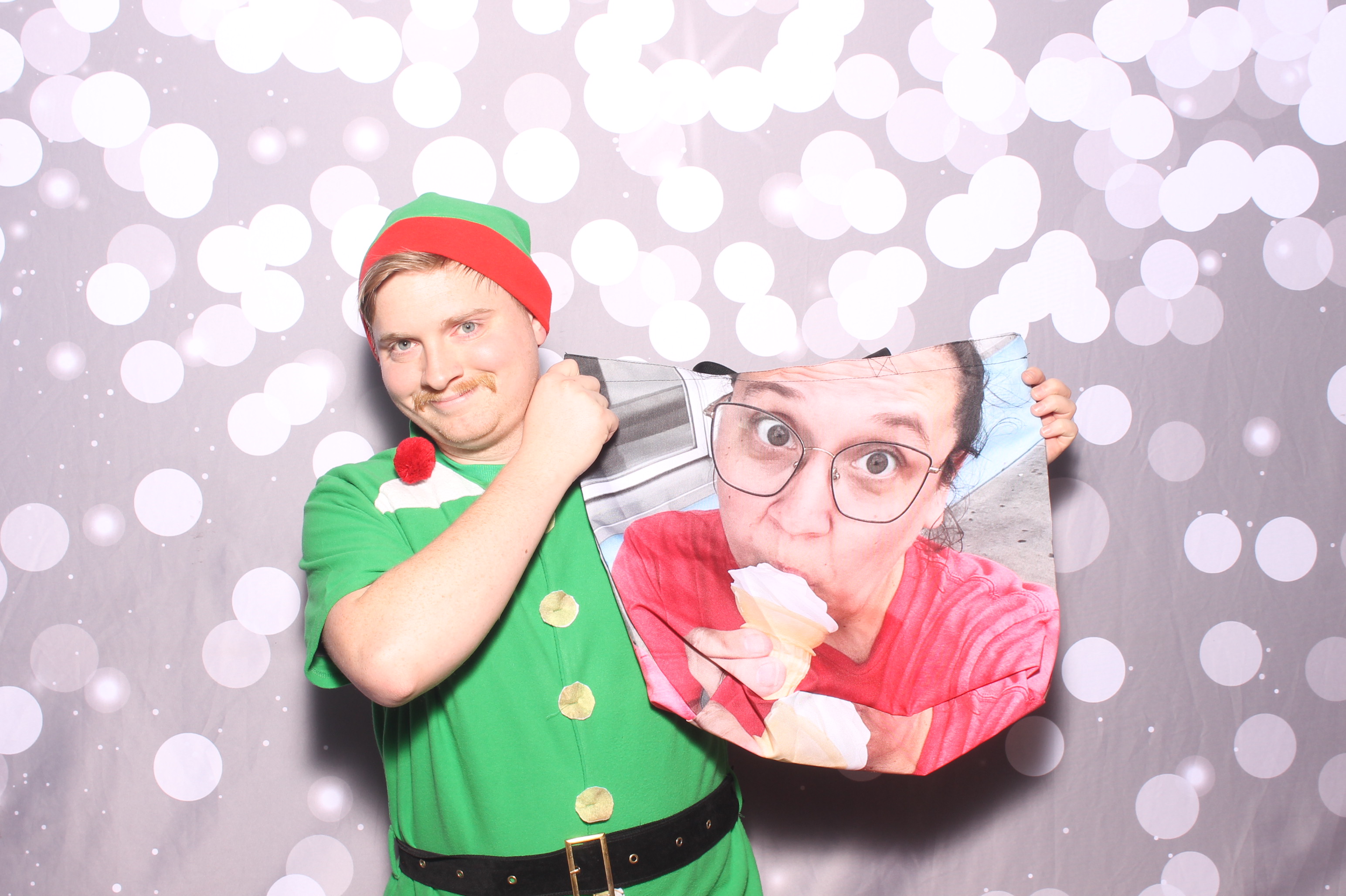 Necco Christmas Party | View more photos from the event at gallery.photoboothcincy.com/u/PhotoBoothCincy/Necco-Christmas-Party