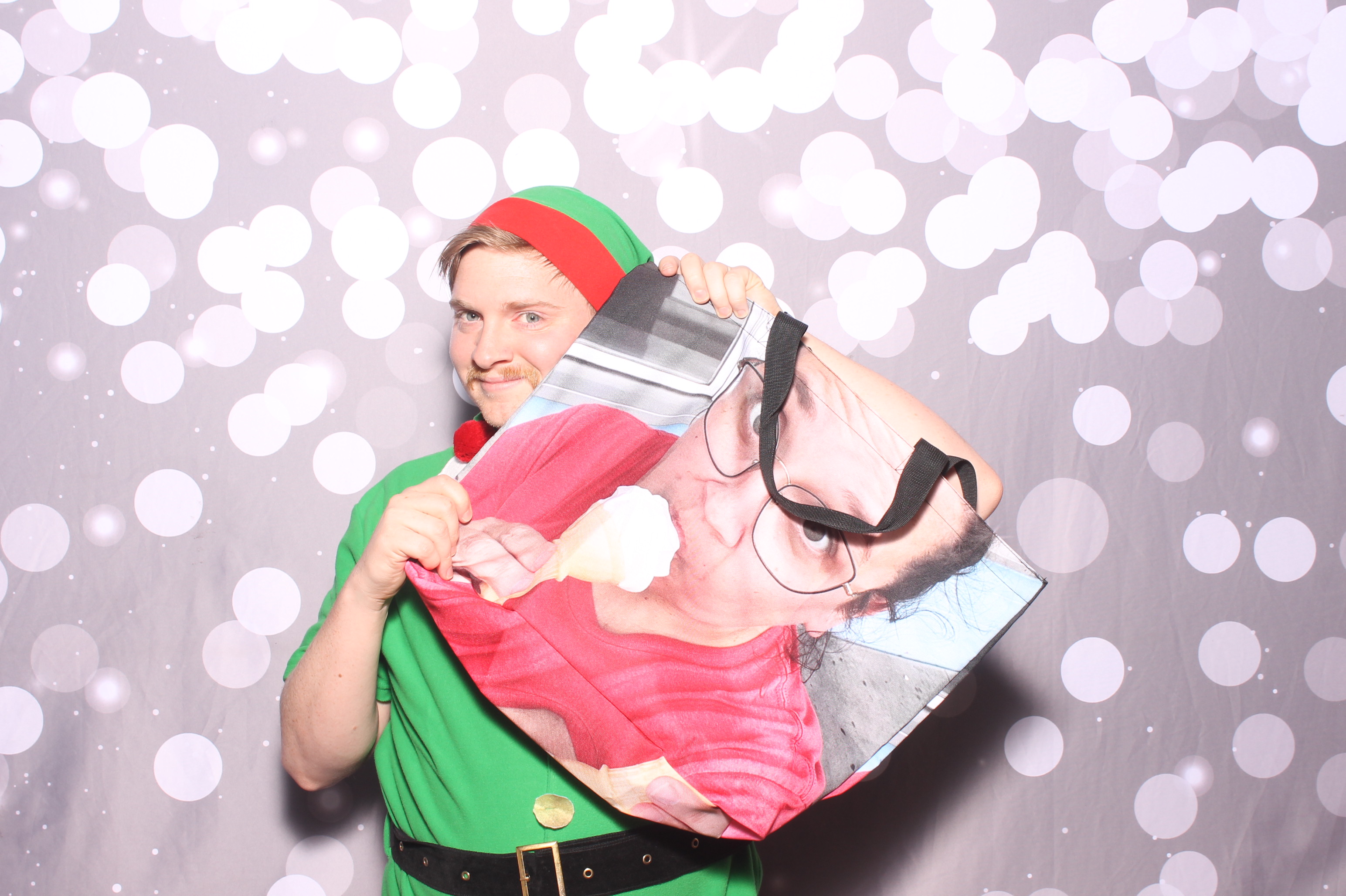 Necco Christmas Party | View more photos from the event at gallery.photoboothcincy.com/u/PhotoBoothCincy/Necco-Christmas-Party