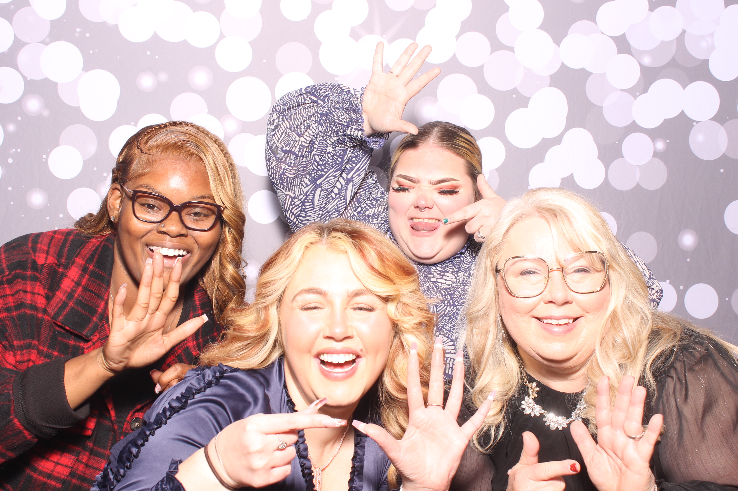Necco Christmas Party | View more photos from the event at gallery.photoboothcincy.com/u/PhotoBoothCincy/Necco-Christmas-Party