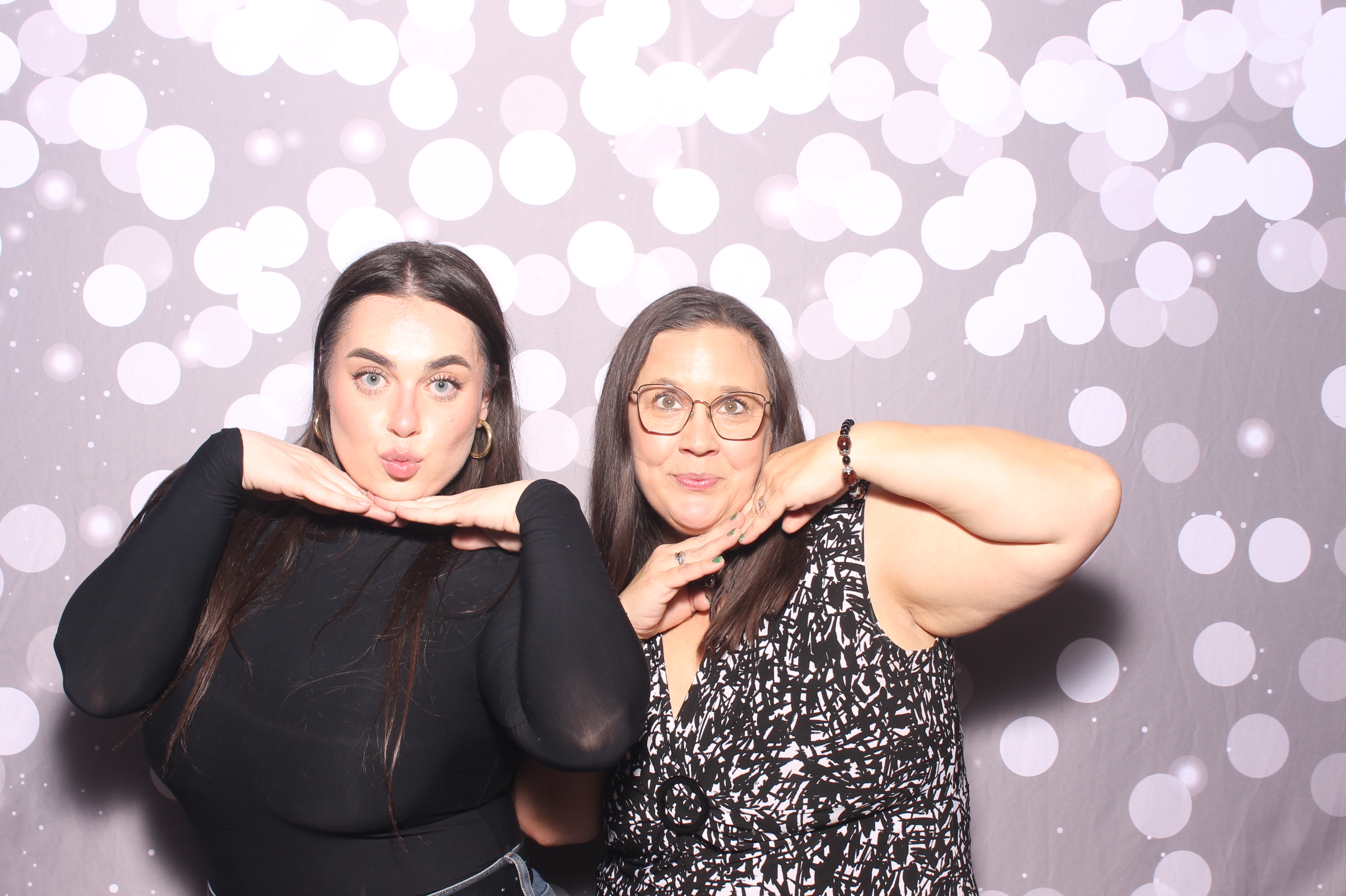Necco Christmas Party | View more photos from the event at gallery.photoboothcincy.com/u/PhotoBoothCincy/Necco-Christmas-Party
