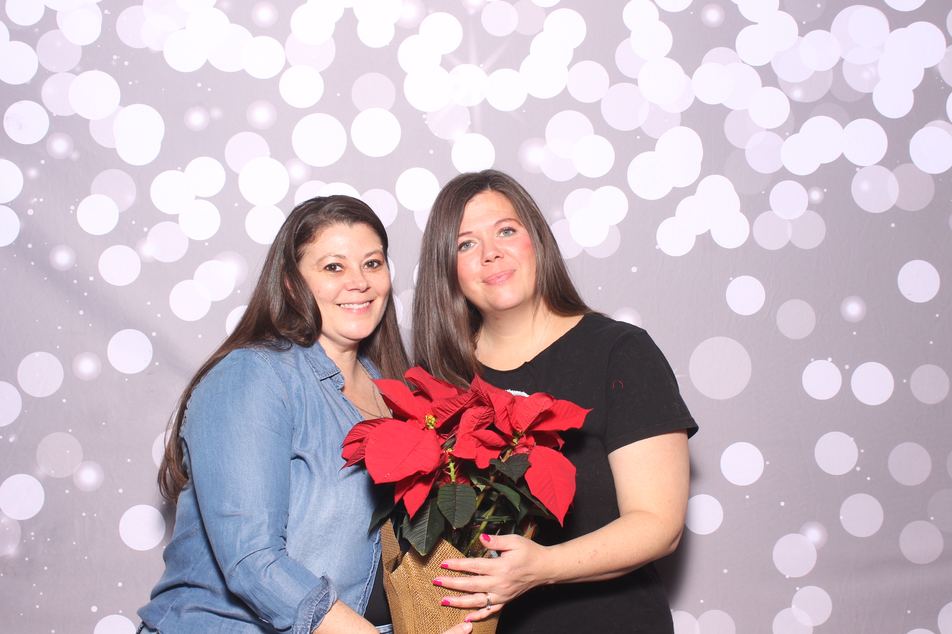 Necco Christmas Party | View more photos from the event at gallery.photoboothcincy.com/u/PhotoBoothCincy/Necco-Christmas-Party