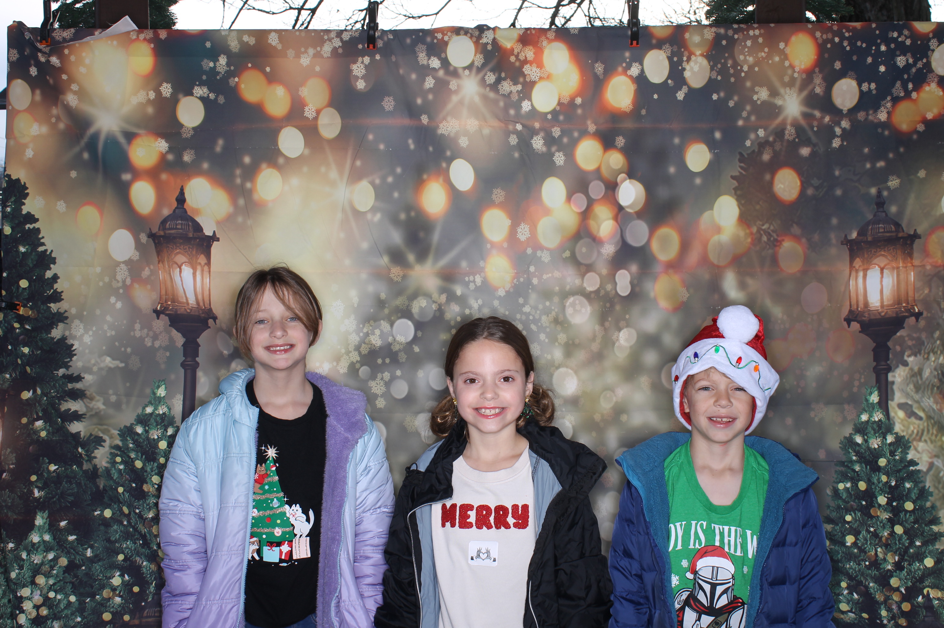Newtown Winterfest | View more photos from the event at gallery.photoboothcincy.com/u/PhotoBoothCincy/Newtown-Winterfest