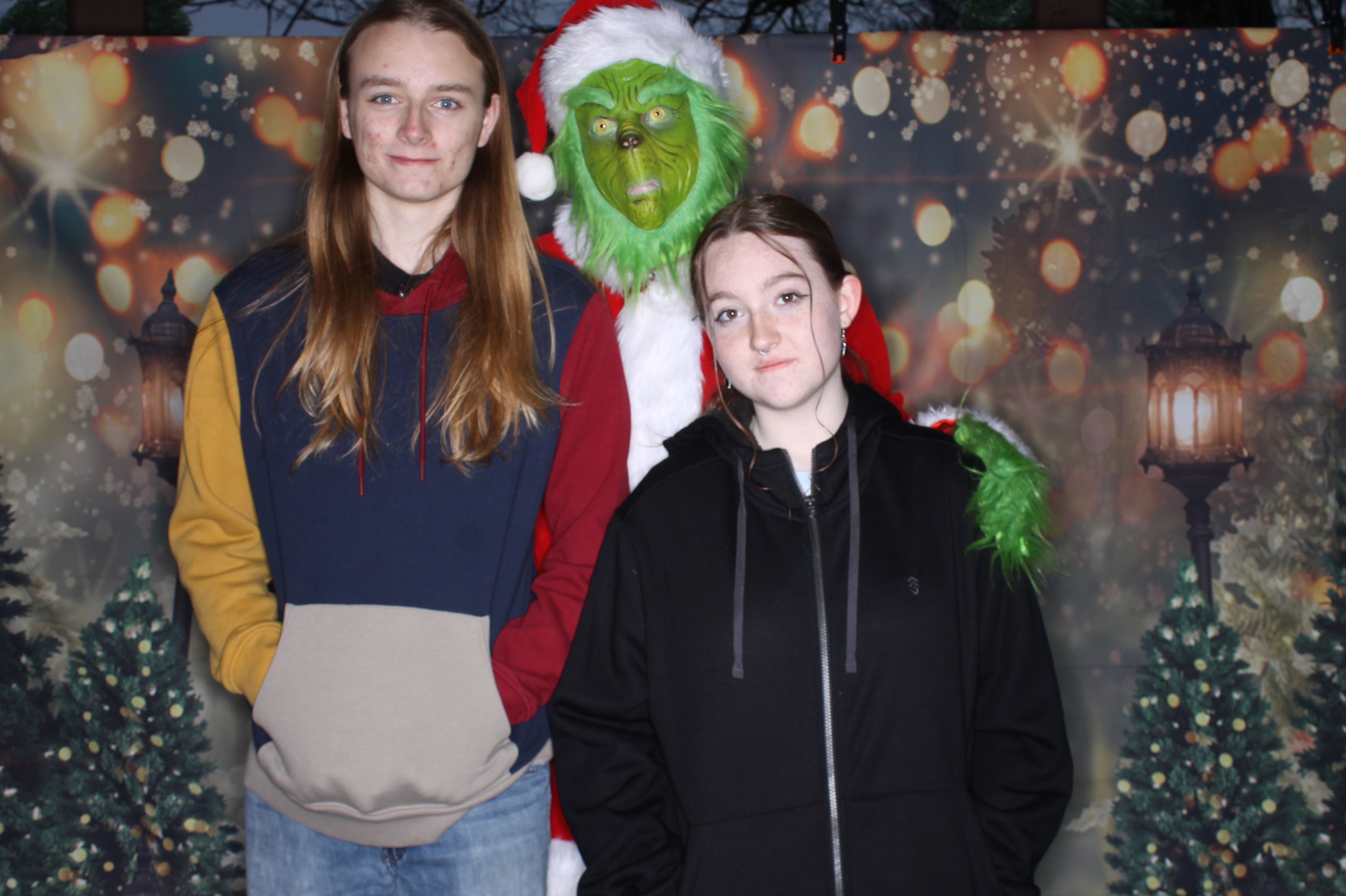 Newtown Winterfest | View more photos from the event at gallery.photoboothcincy.com/u/PhotoBoothCincy/Newtown-Winterfest