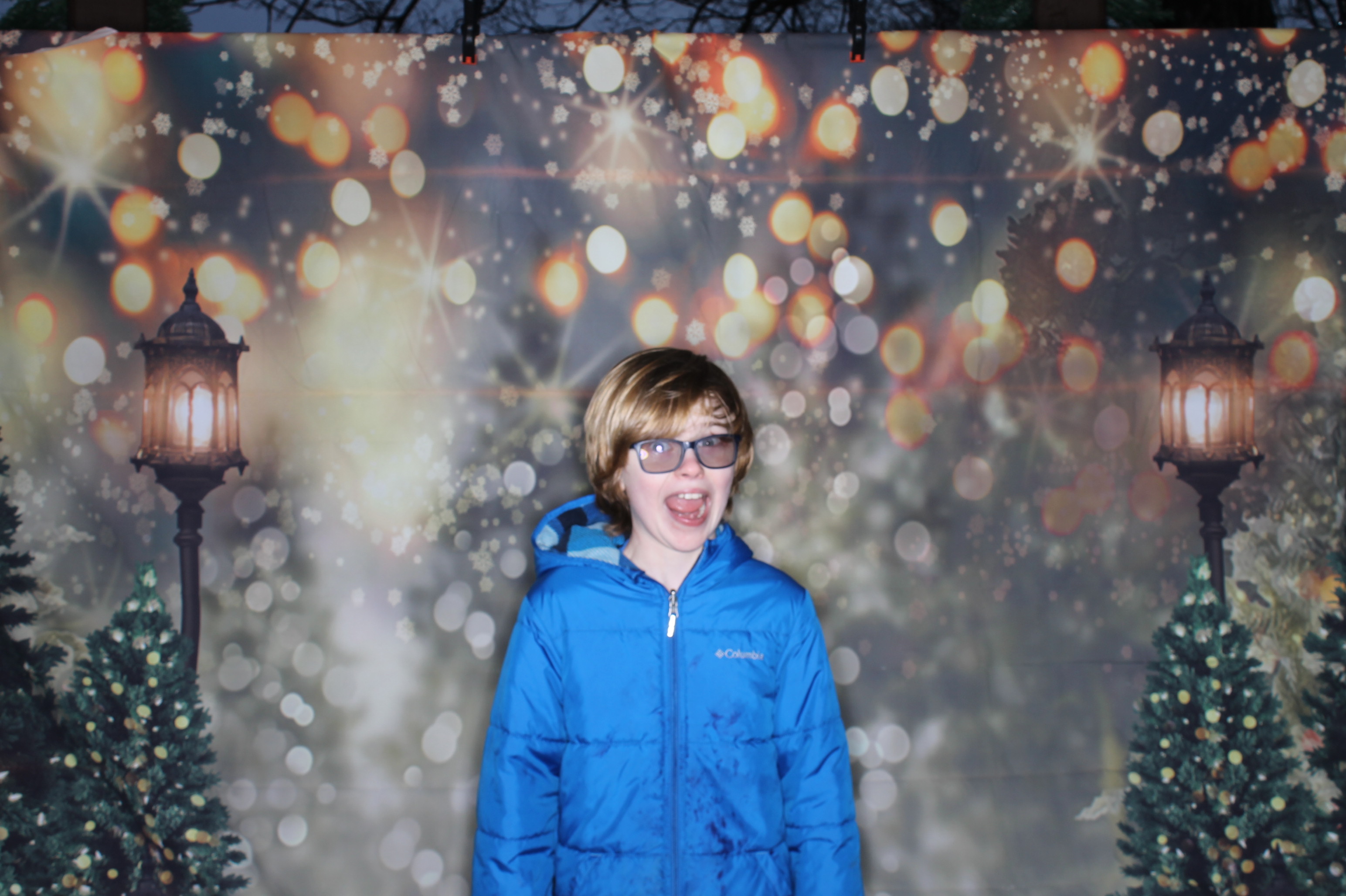 Newtown Winterfest | View more photos from the event at gallery.photoboothcincy.com/u/PhotoBoothCincy/Newtown-Winterfest