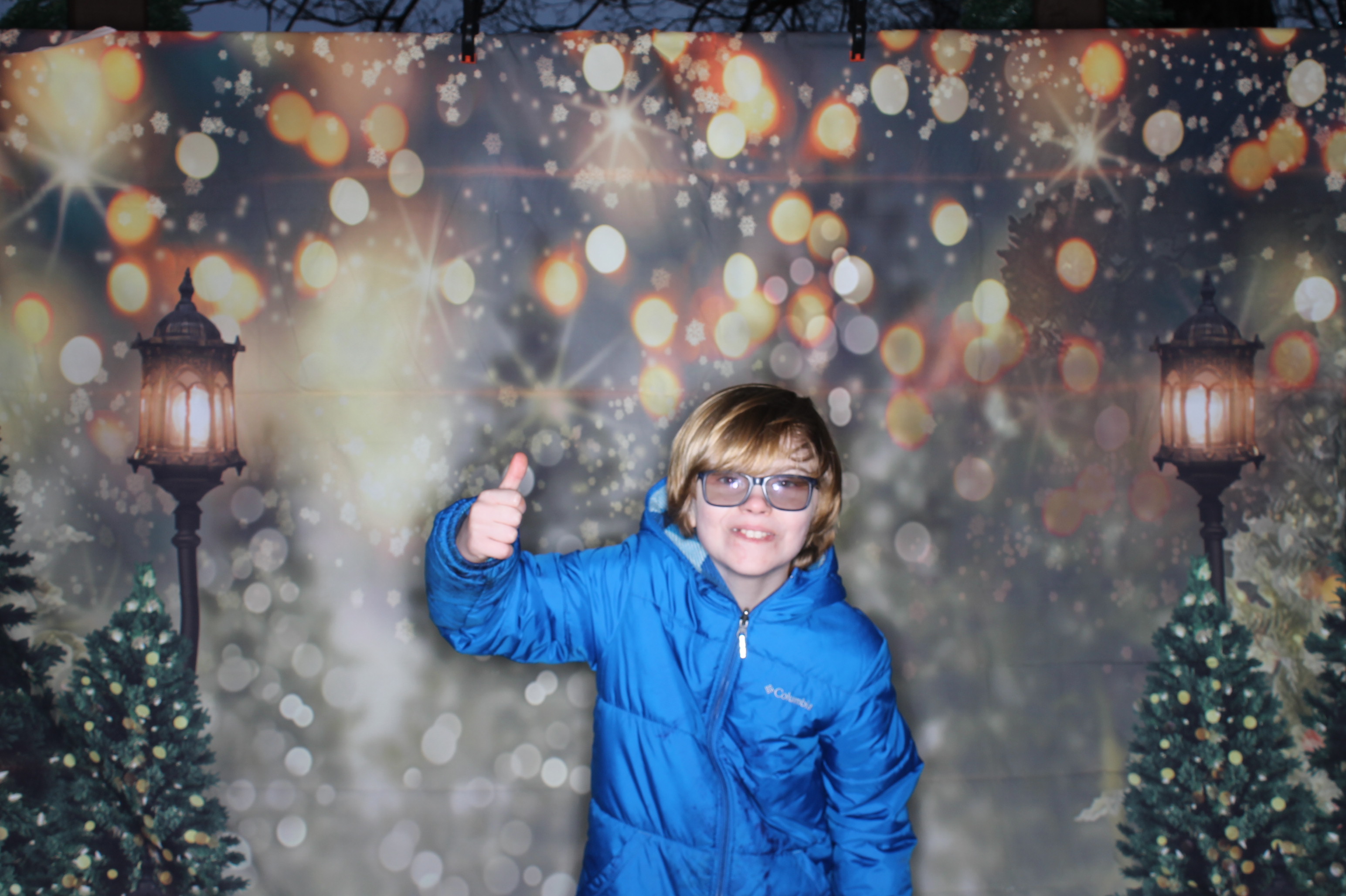 Newtown Winterfest | View more photos from the event at gallery.photoboothcincy.com/u/PhotoBoothCincy/Newtown-Winterfest