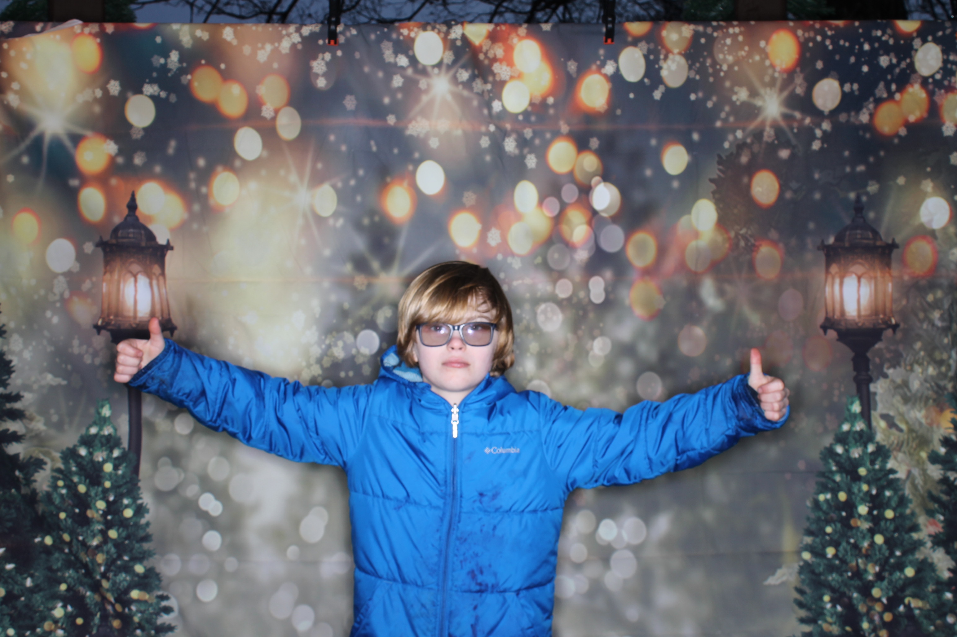 Newtown Winterfest | View more photos from the event at gallery.photoboothcincy.com/u/PhotoBoothCincy/Newtown-Winterfest