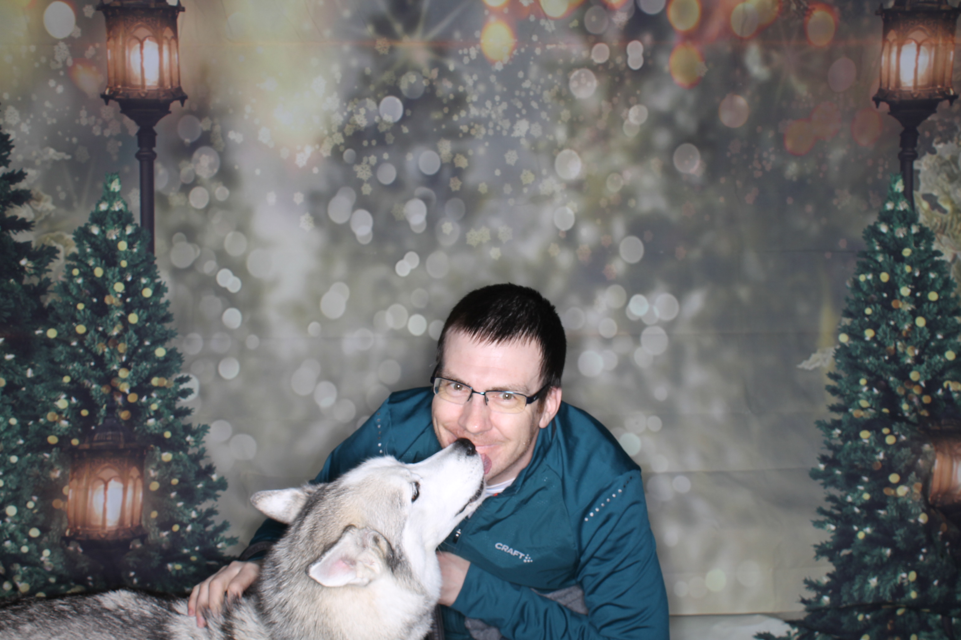 Newtown Winterfest | View more photos from the event at gallery.photoboothcincy.com/u/PhotoBoothCincy/Newtown-Winterfest
