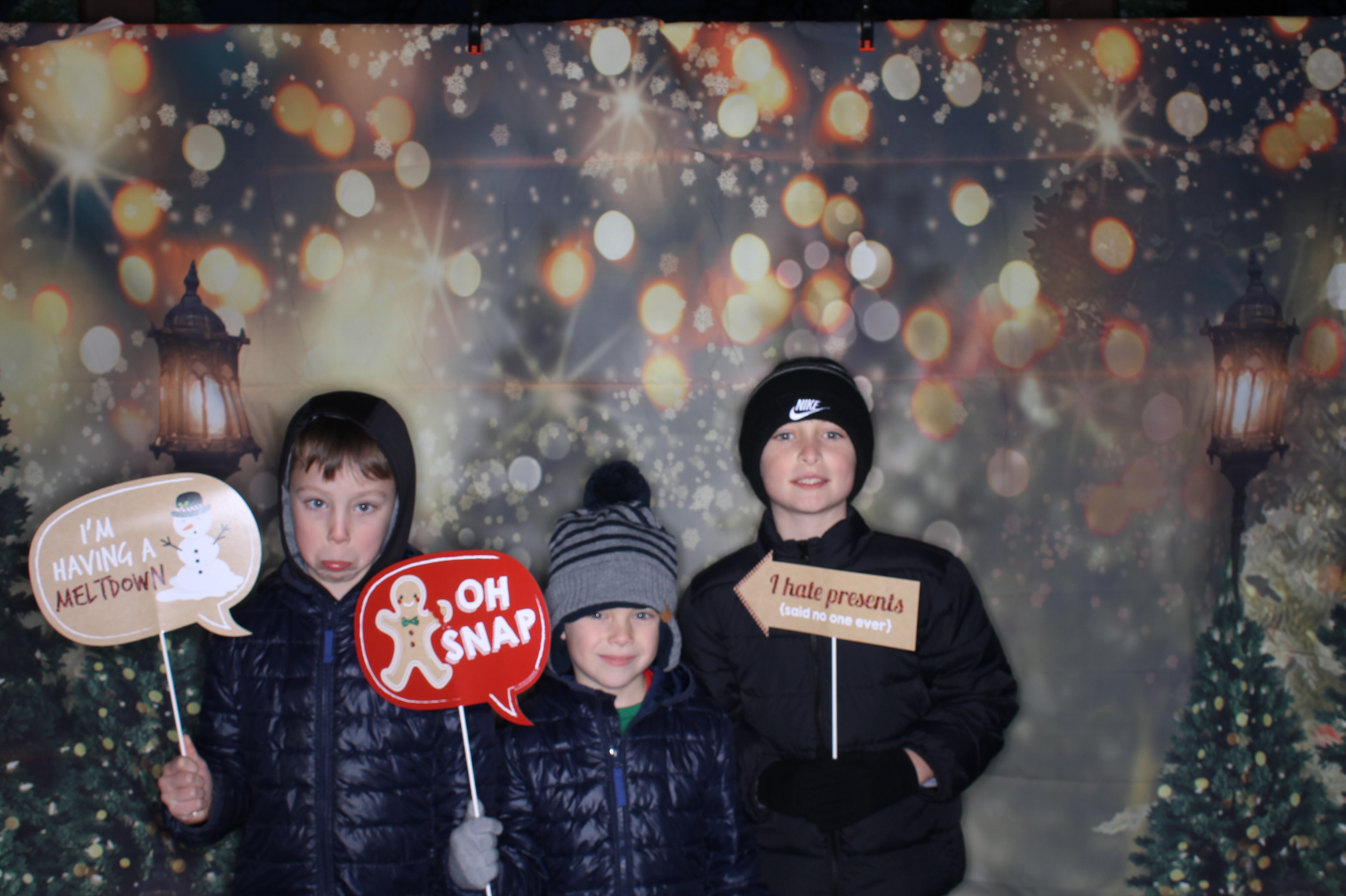 Newtown Winterfest | View more photos from the event at gallery.photoboothcincy.com/u/PhotoBoothCincy/Newtown-Winterfest
