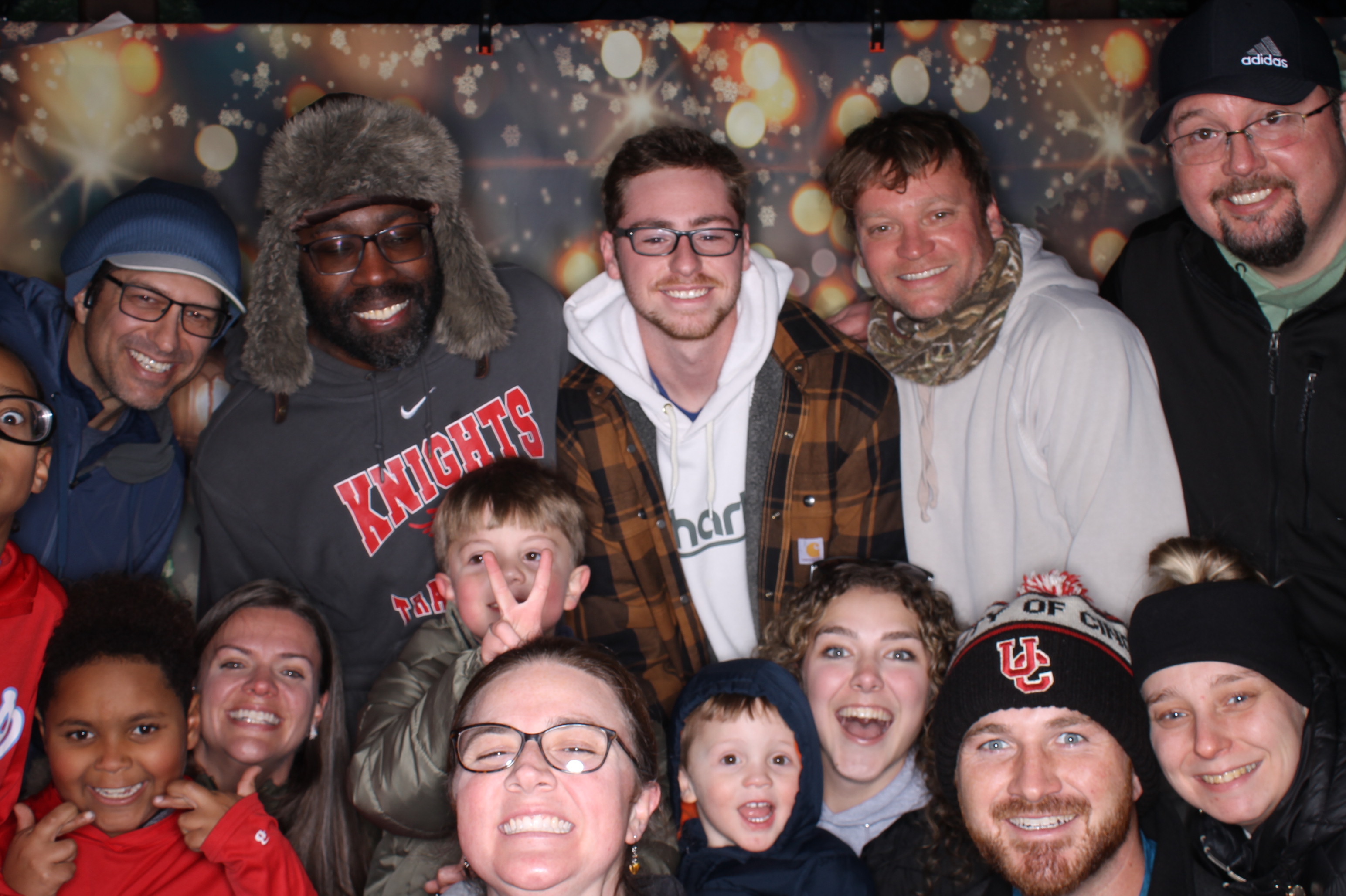 Newtown Winterfest | View more photos from the event at gallery.photoboothcincy.com/u/PhotoBoothCincy/Newtown-Winterfest