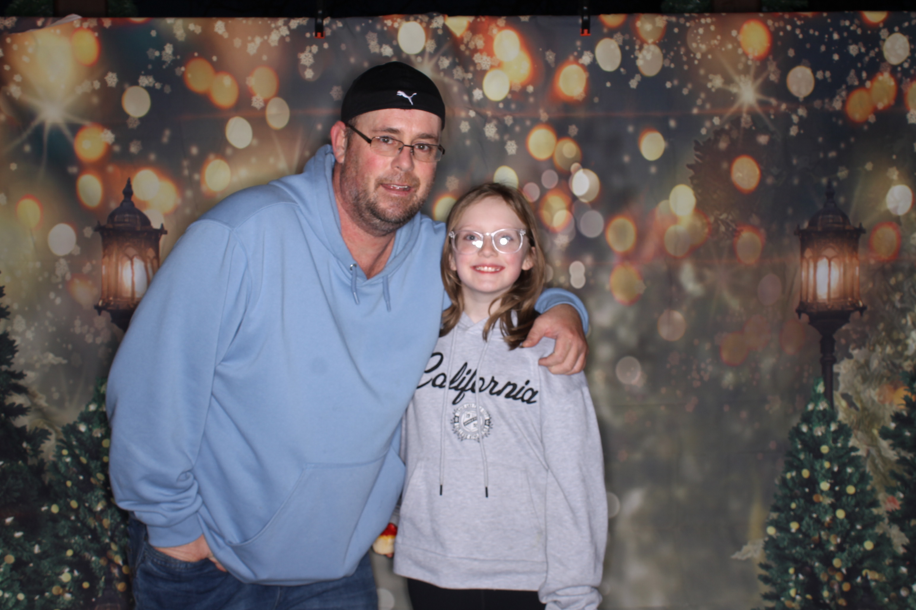 Newtown Winterfest | View more photos from the event at gallery.photoboothcincy.com/u/PhotoBoothCincy/Newtown-Winterfest