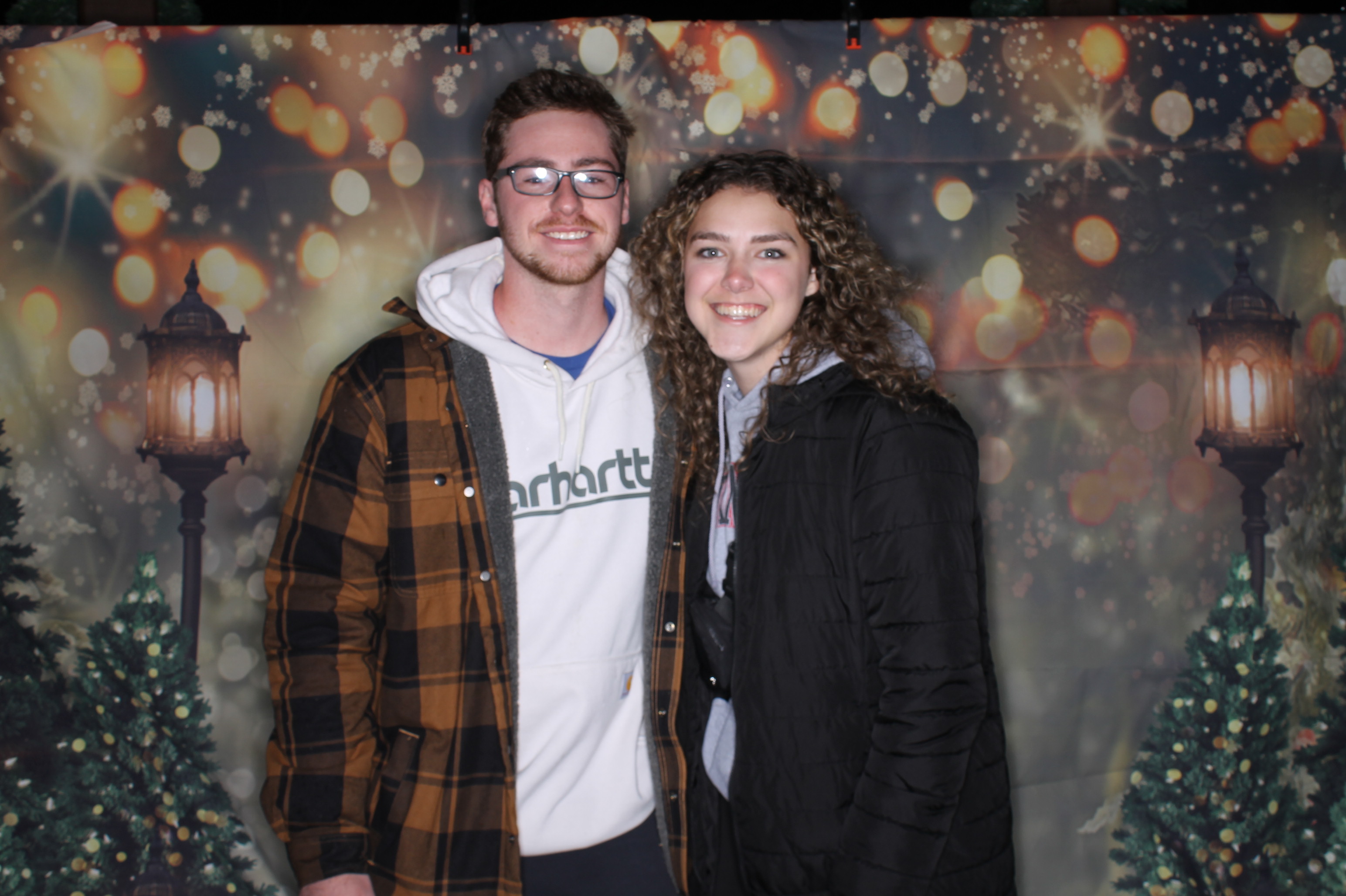 Newtown Winterfest | View more photos from the event at gallery.photoboothcincy.com/u/PhotoBoothCincy/Newtown-Winterfest