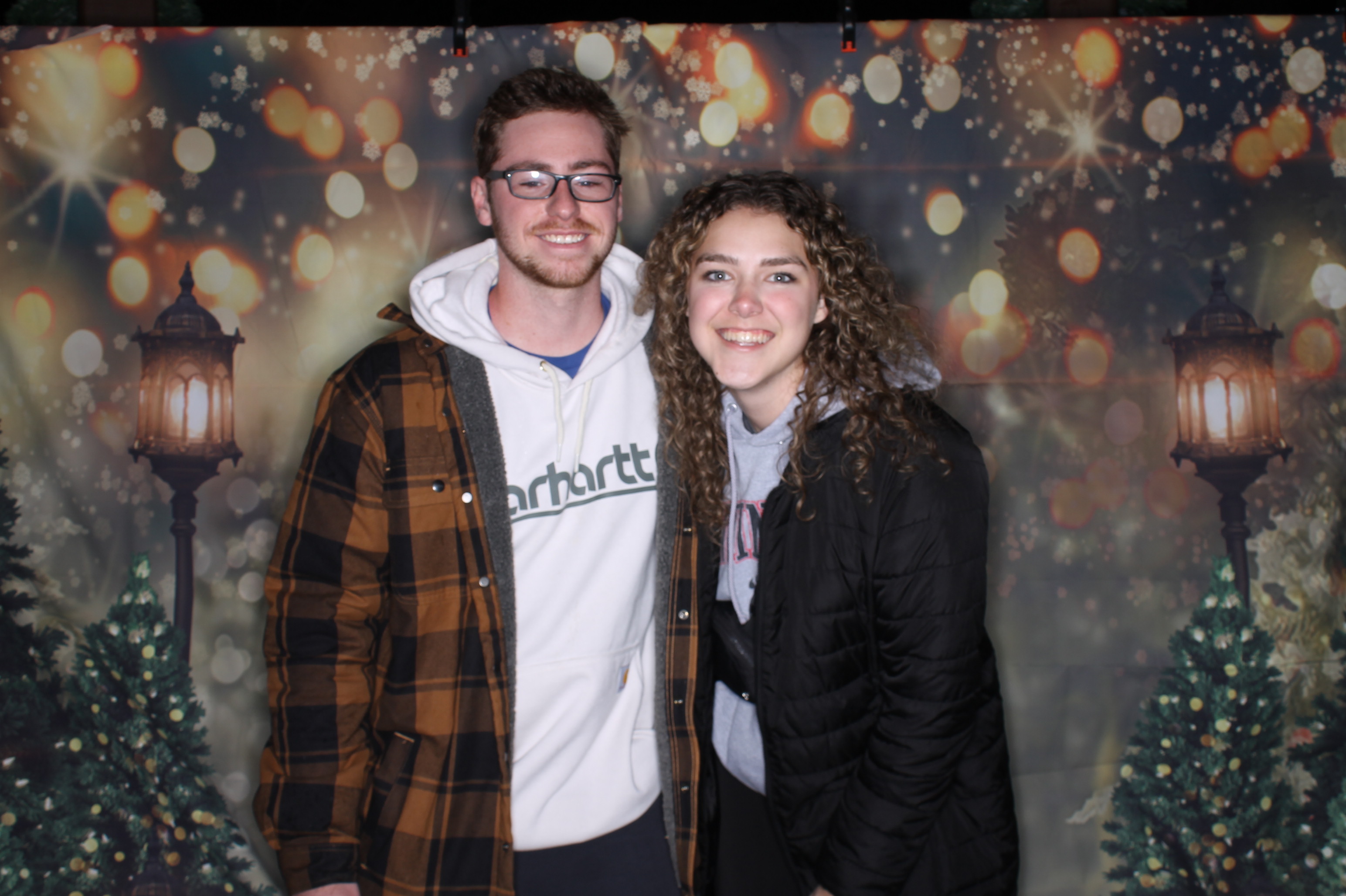Newtown Winterfest | View more photos from the event at gallery.photoboothcincy.com/u/PhotoBoothCincy/Newtown-Winterfest