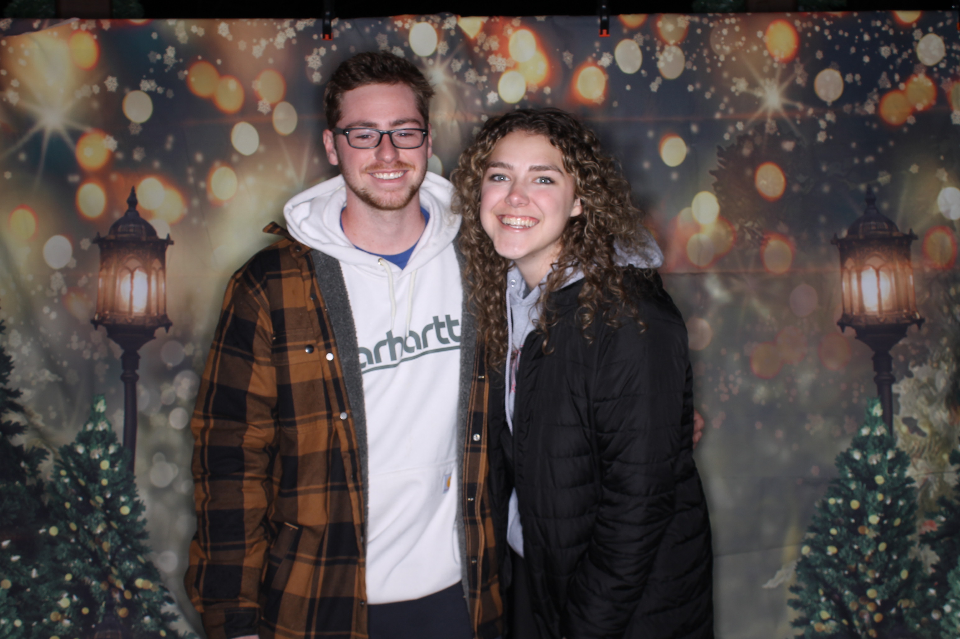 Newtown Winterfest | View more photos from the event at gallery.photoboothcincy.com/u/PhotoBoothCincy/Newtown-Winterfest