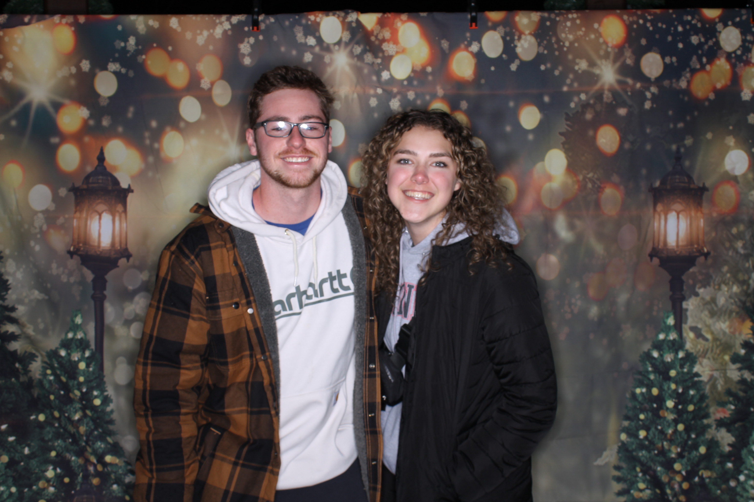 Newtown Winterfest | View more photos from the event at gallery.photoboothcincy.com/u/PhotoBoothCincy/Newtown-Winterfest