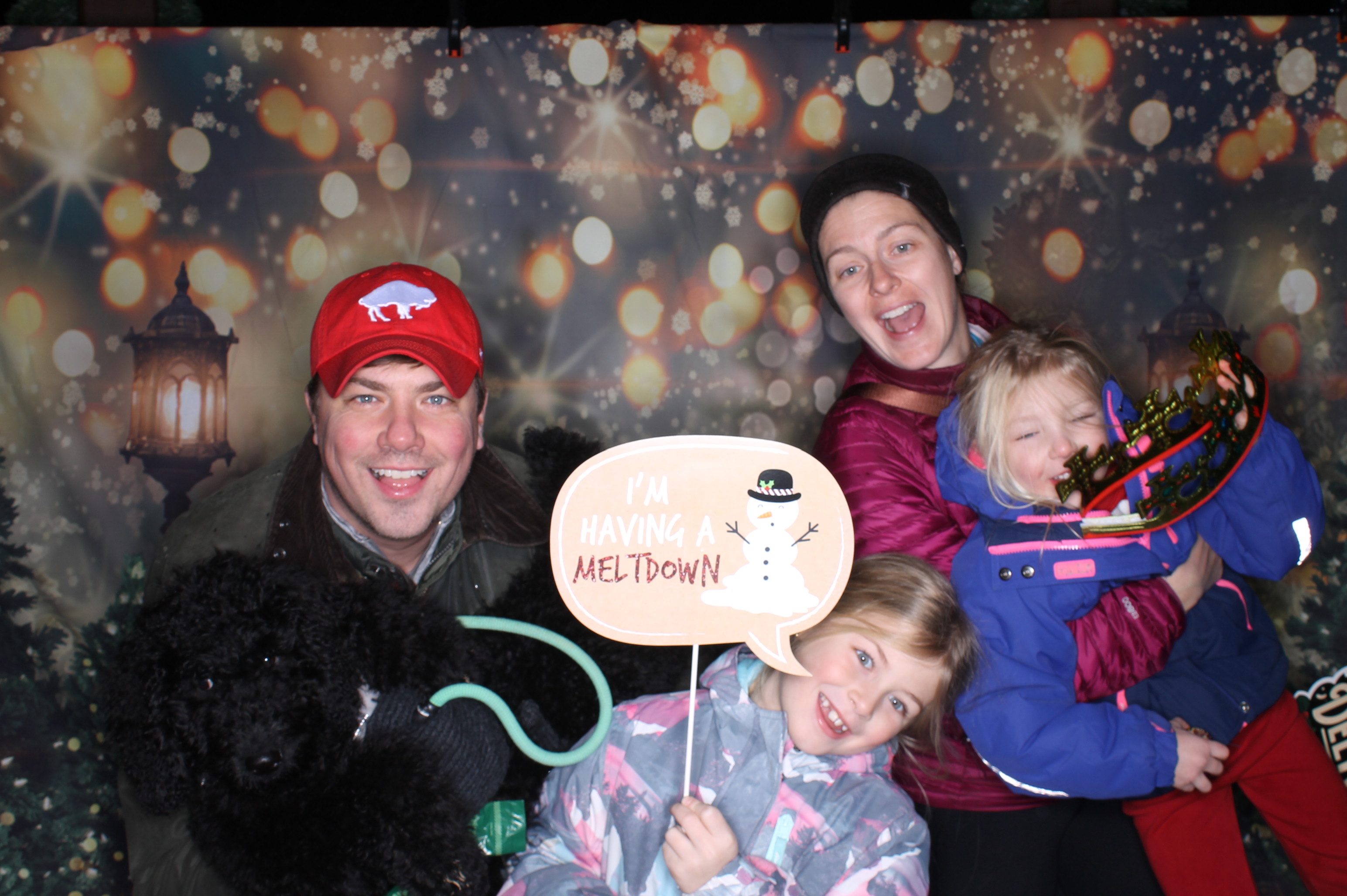Newtown Winterfest | View more photos from the event at gallery.photoboothcincy.com/u/PhotoBoothCincy/Newtown-Winterfest