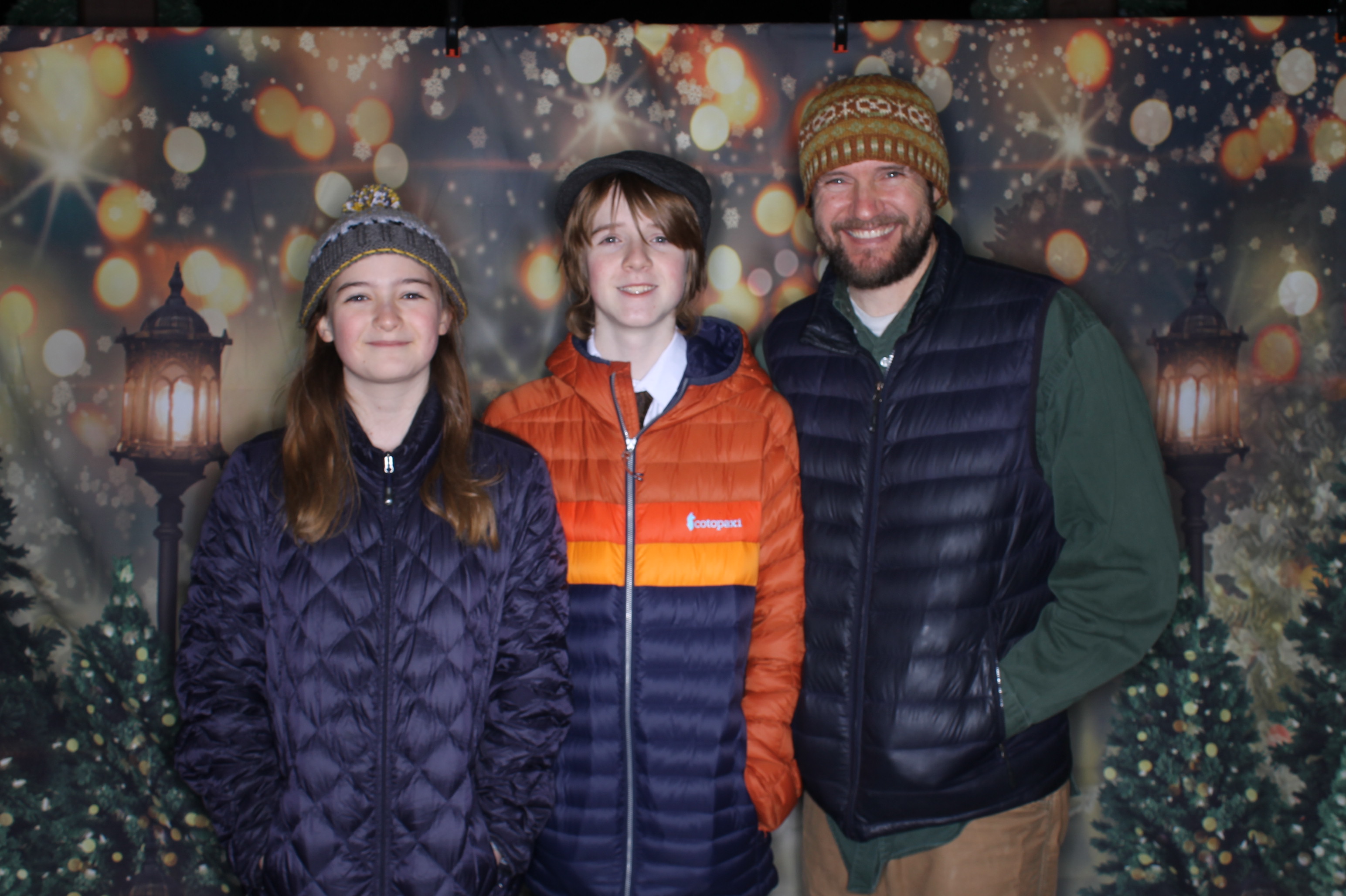 Newtown Winterfest | View more photos from the event at gallery.photoboothcincy.com/u/PhotoBoothCincy/Newtown-Winterfest