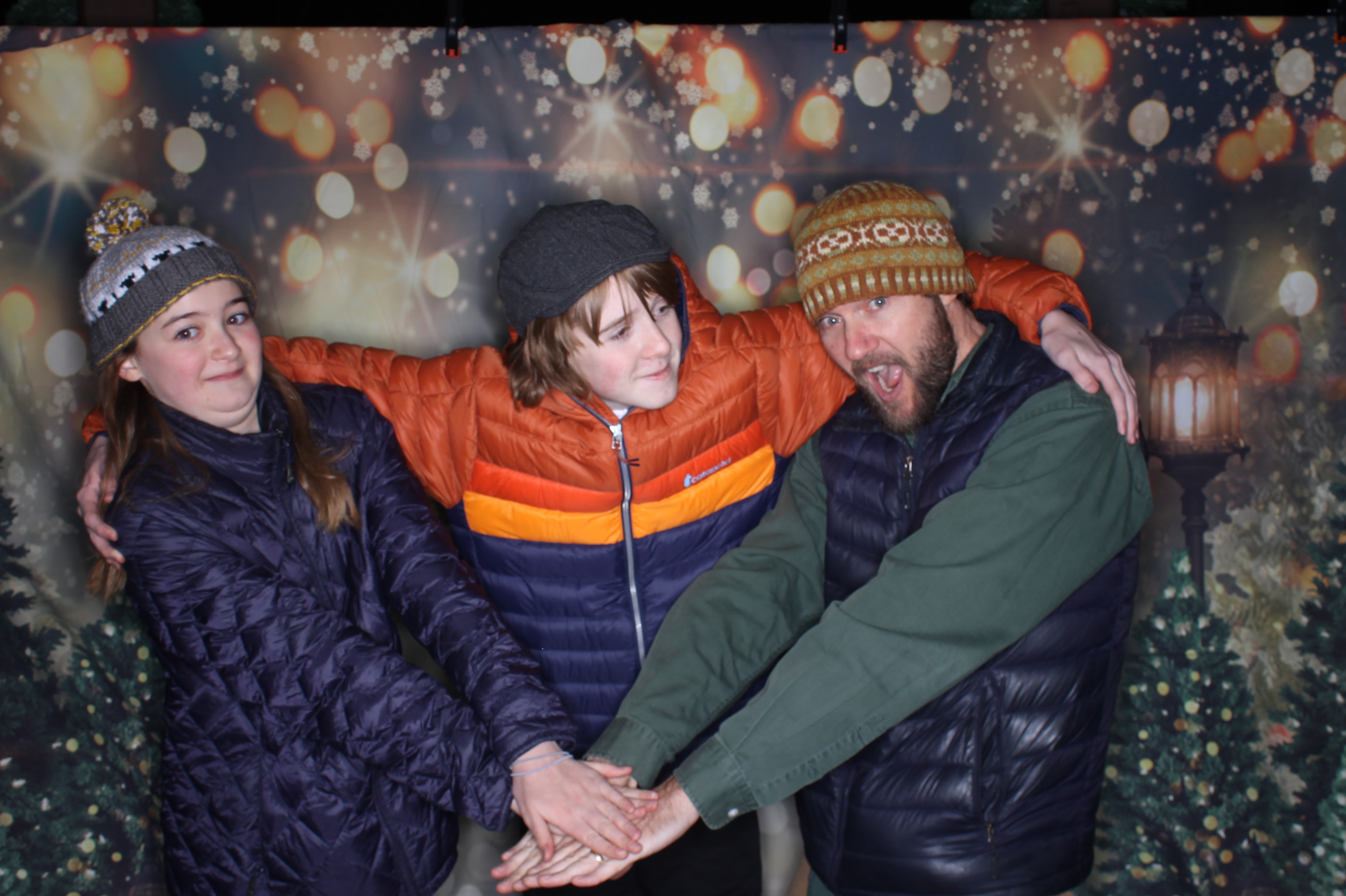 Newtown Winterfest | View more photos from the event at gallery.photoboothcincy.com/u/PhotoBoothCincy/Newtown-Winterfest