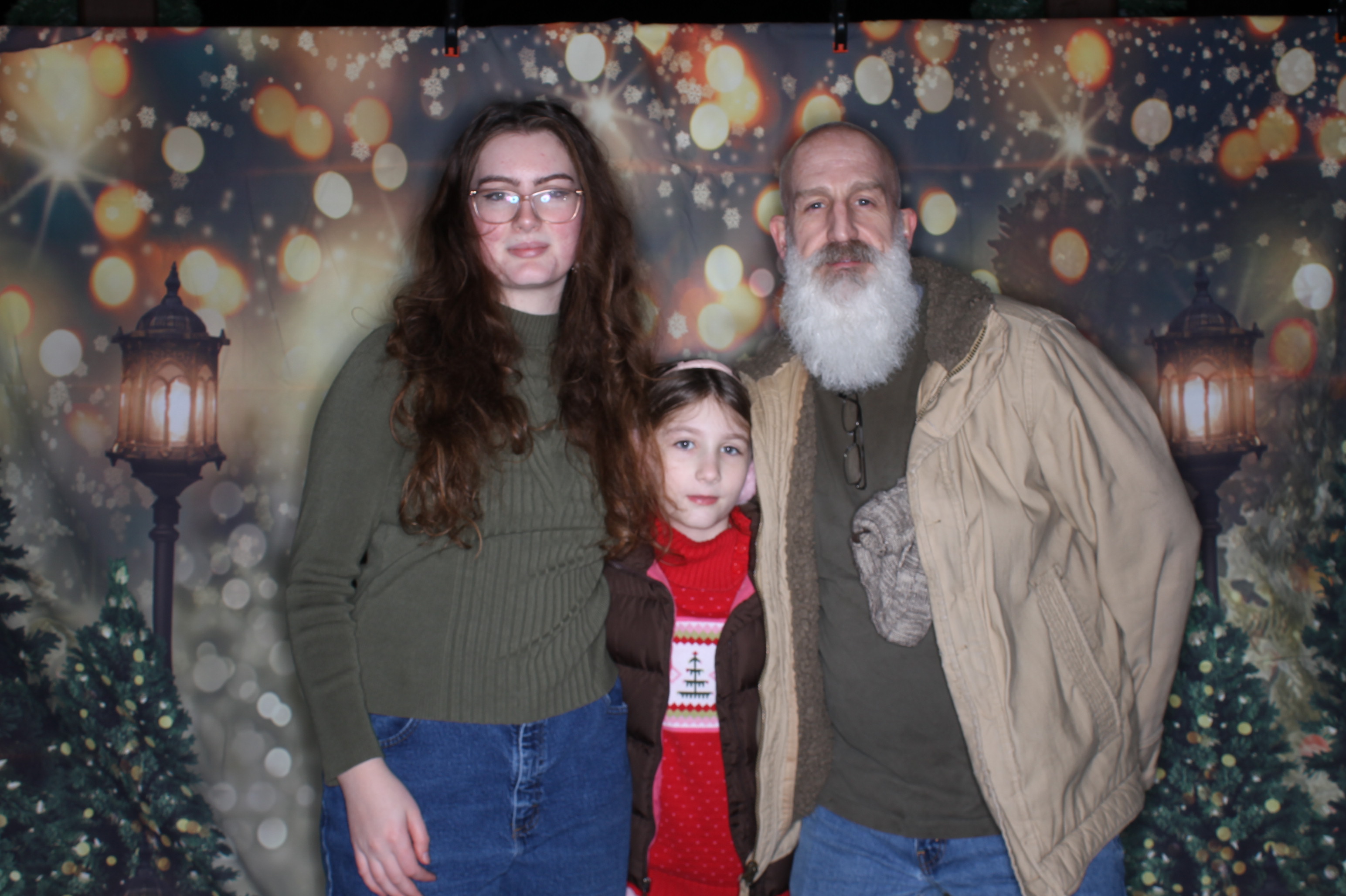 Newtown Winterfest | View more photos from the event at gallery.photoboothcincy.com/u/PhotoBoothCincy/Newtown-Winterfest