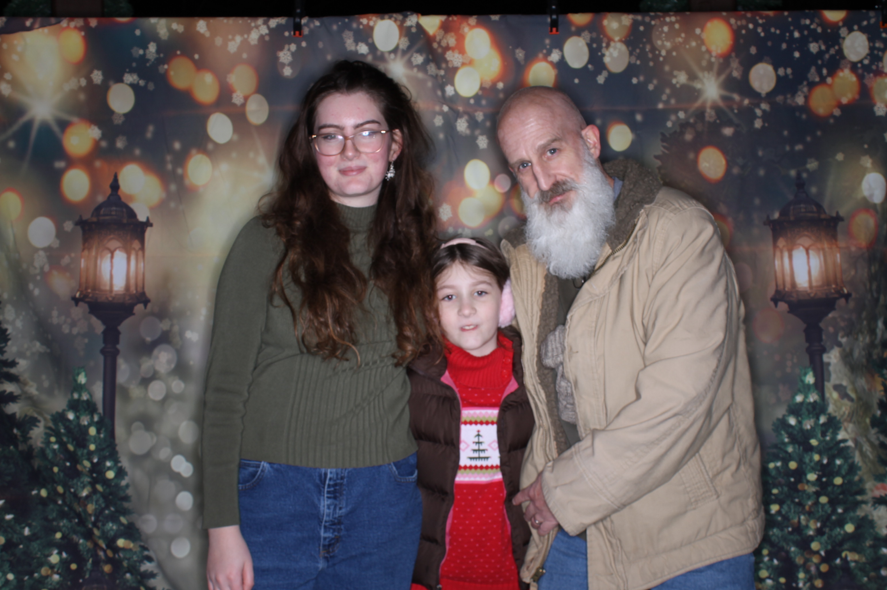 Newtown Winterfest | View more photos from the event at gallery.photoboothcincy.com/u/PhotoBoothCincy/Newtown-Winterfest