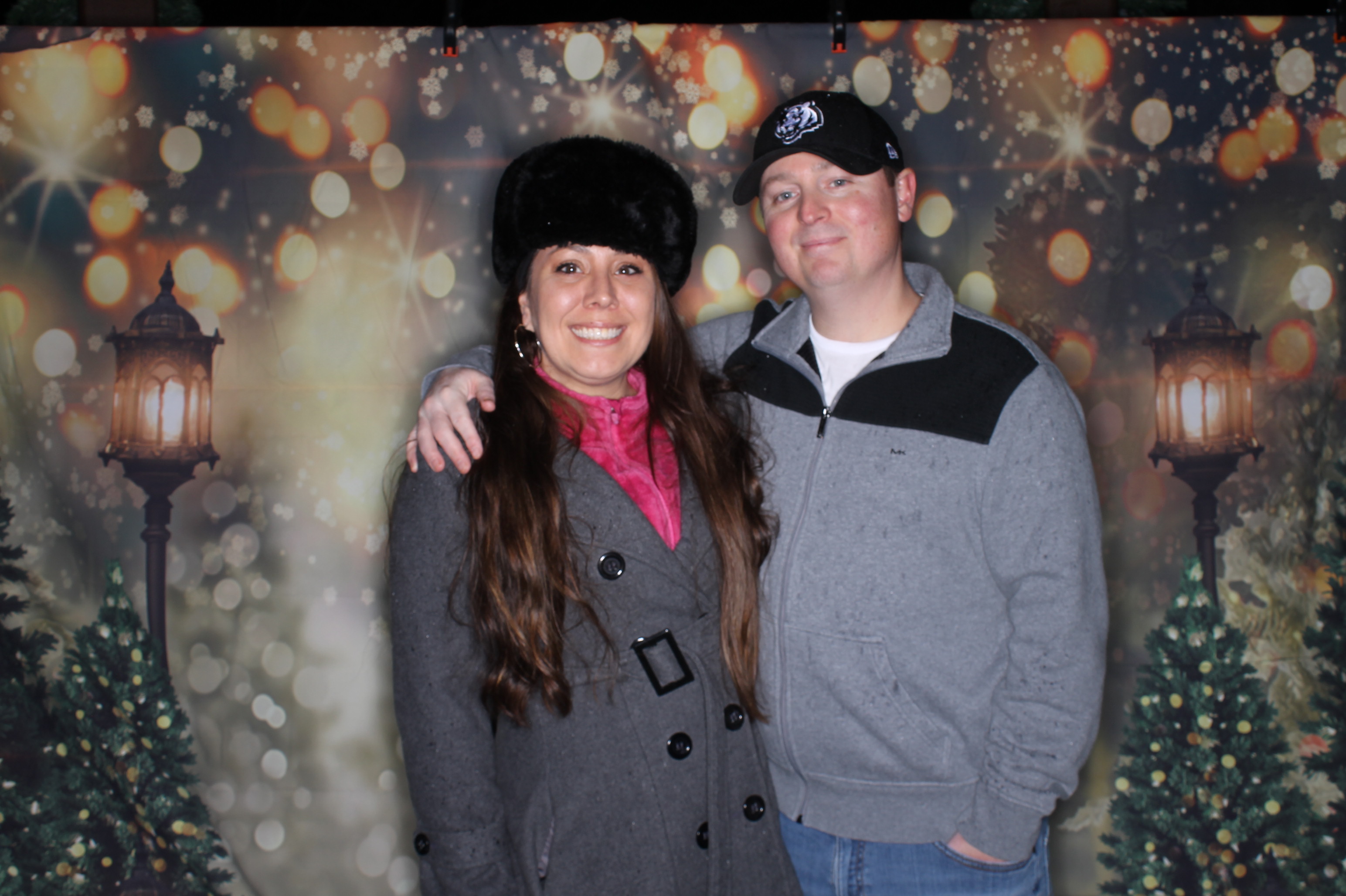 Newtown Winterfest | View more photos from the event at gallery.photoboothcincy.com/u/PhotoBoothCincy/Newtown-Winterfest