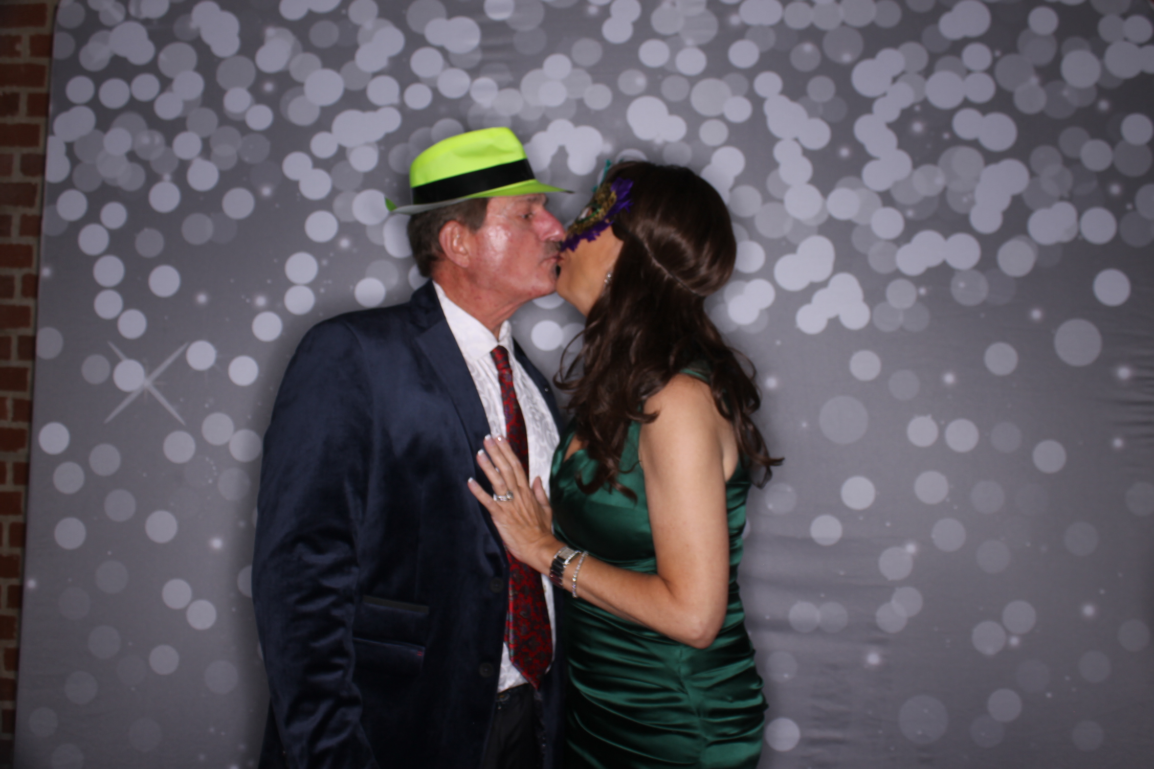 Noah & Noah  | View more photos from the event at gallery.photoboothcincy.com/u/PhotoBoothCincy/Noah-Noah