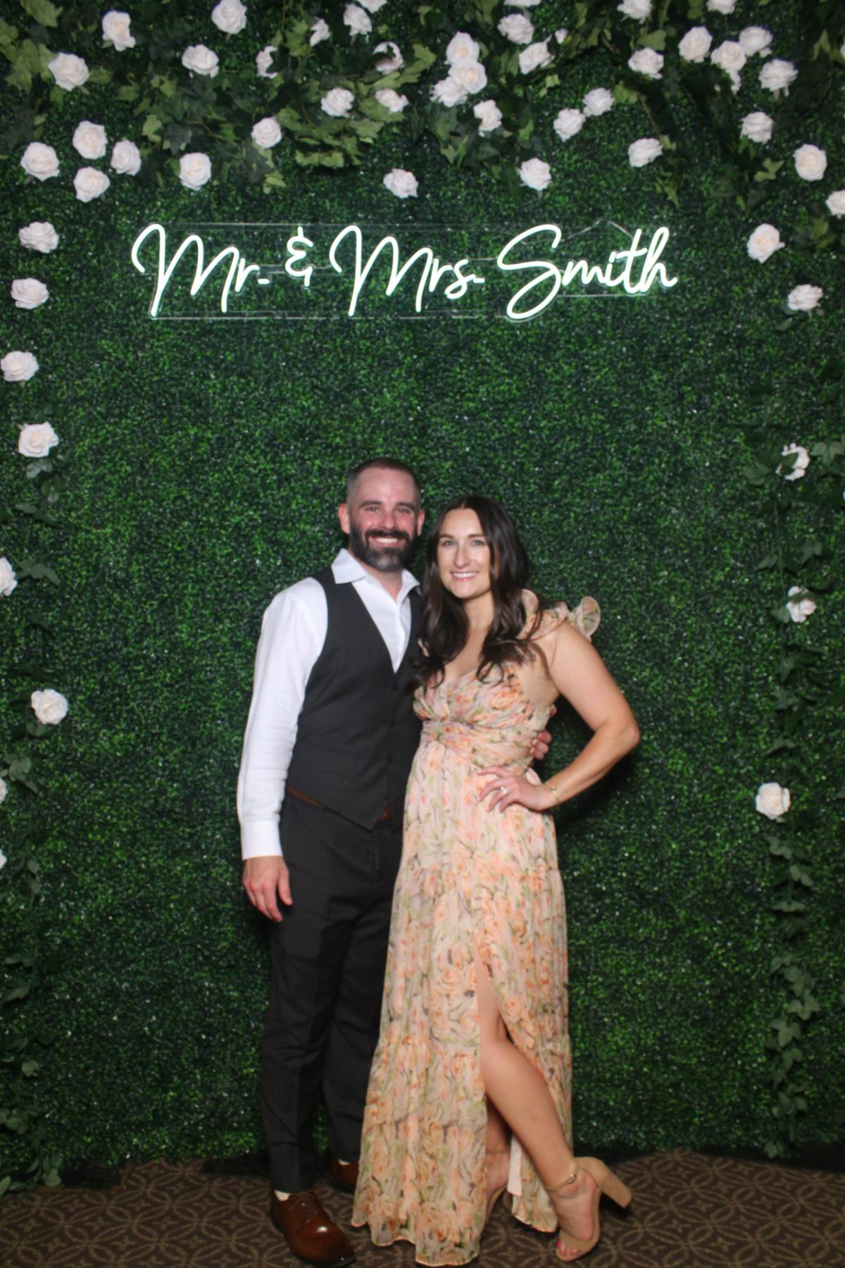 Paige & Nick | View more photos from the event at gallery.photoboothcincy.com/u/PhotoBoothCincy/Paige-Nick