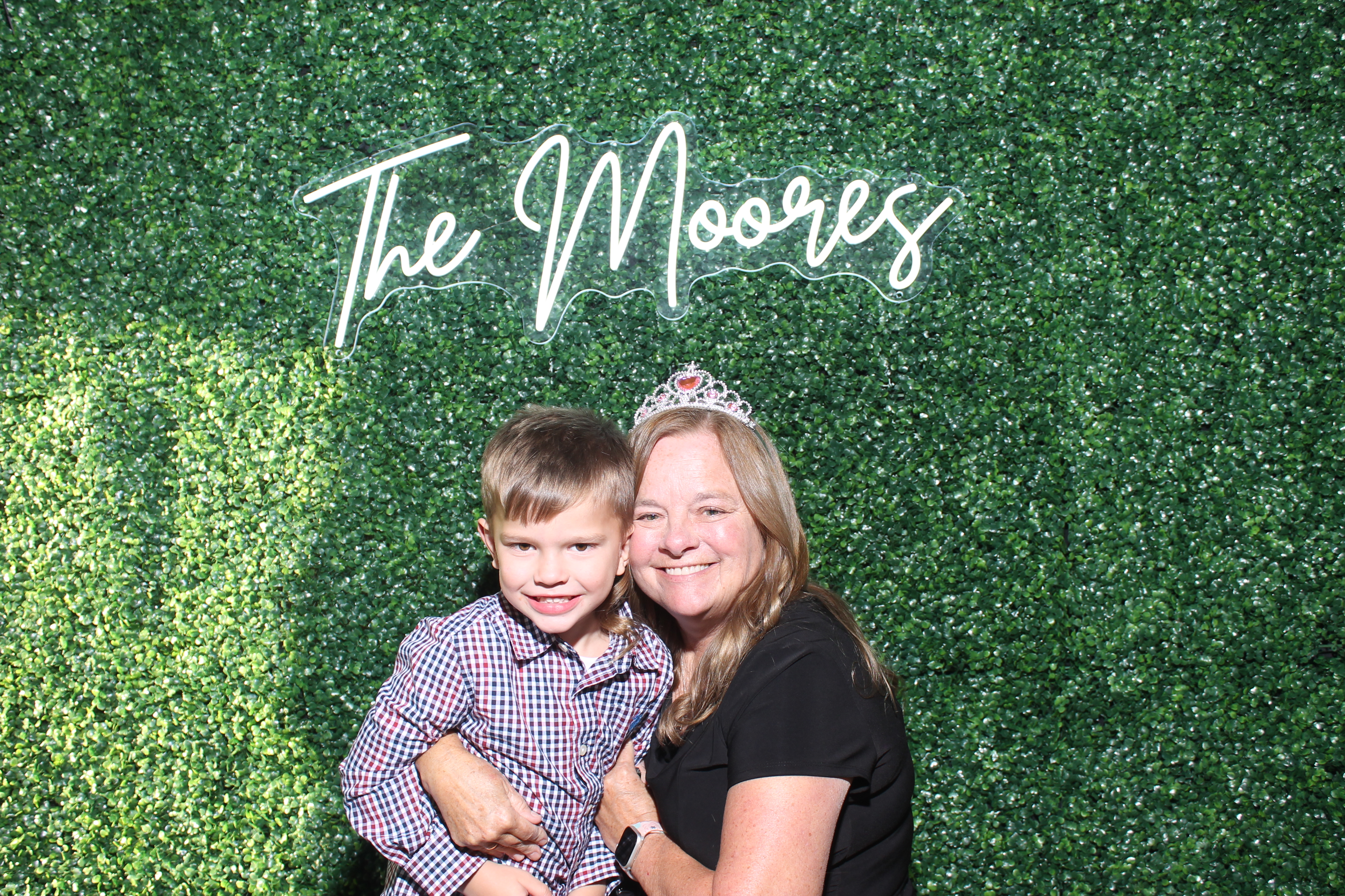 Paige & Steven's Reception  | View more photos from the event at gallery.photoboothcincy.com/u/PhotoBoothCincy/Paige-Stevens-Reception