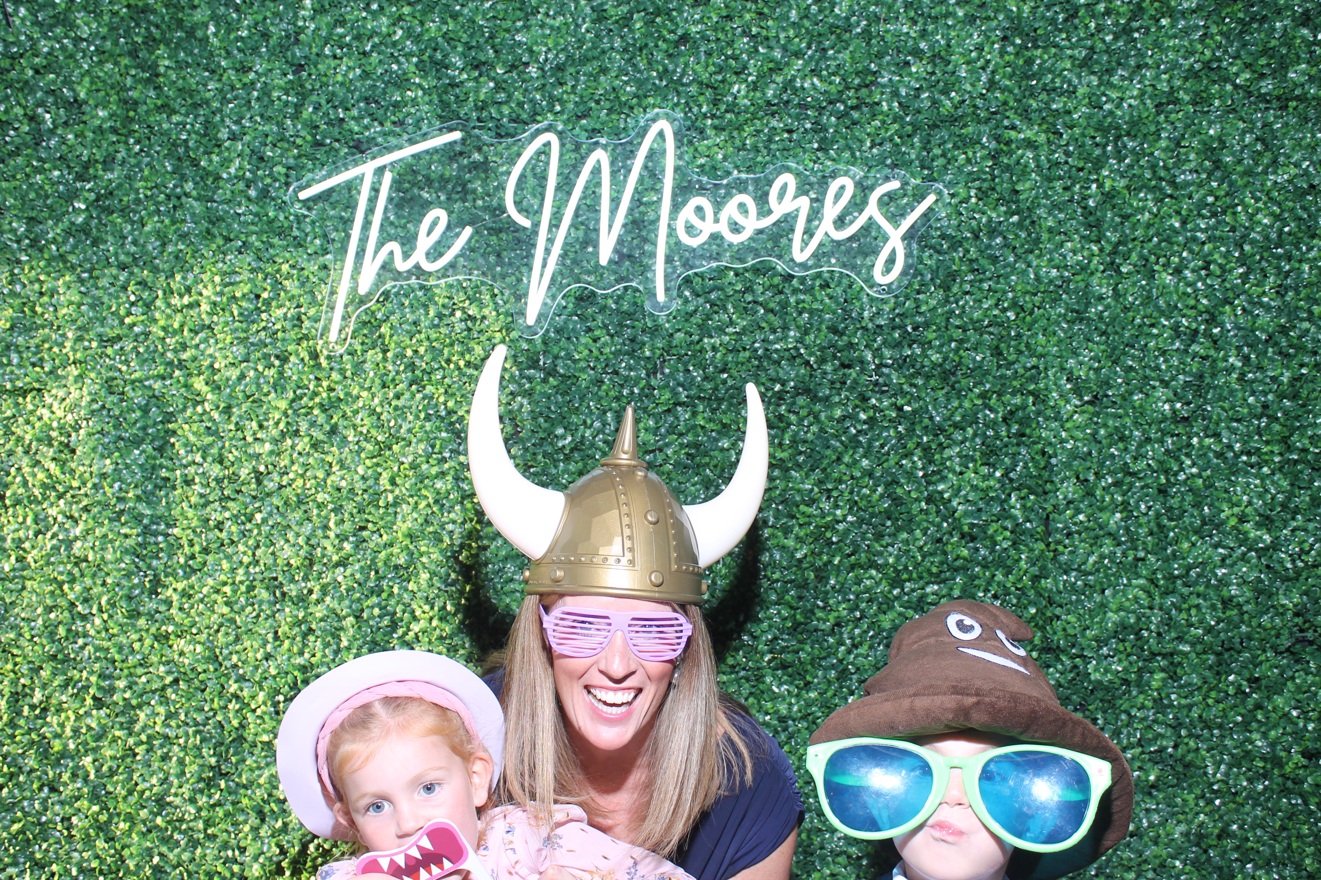 Paige & Steven's Reception  | View more photos from the event at gallery.photoboothcincy.com/u/PhotoBoothCincy/Paige-Stevens-Reception