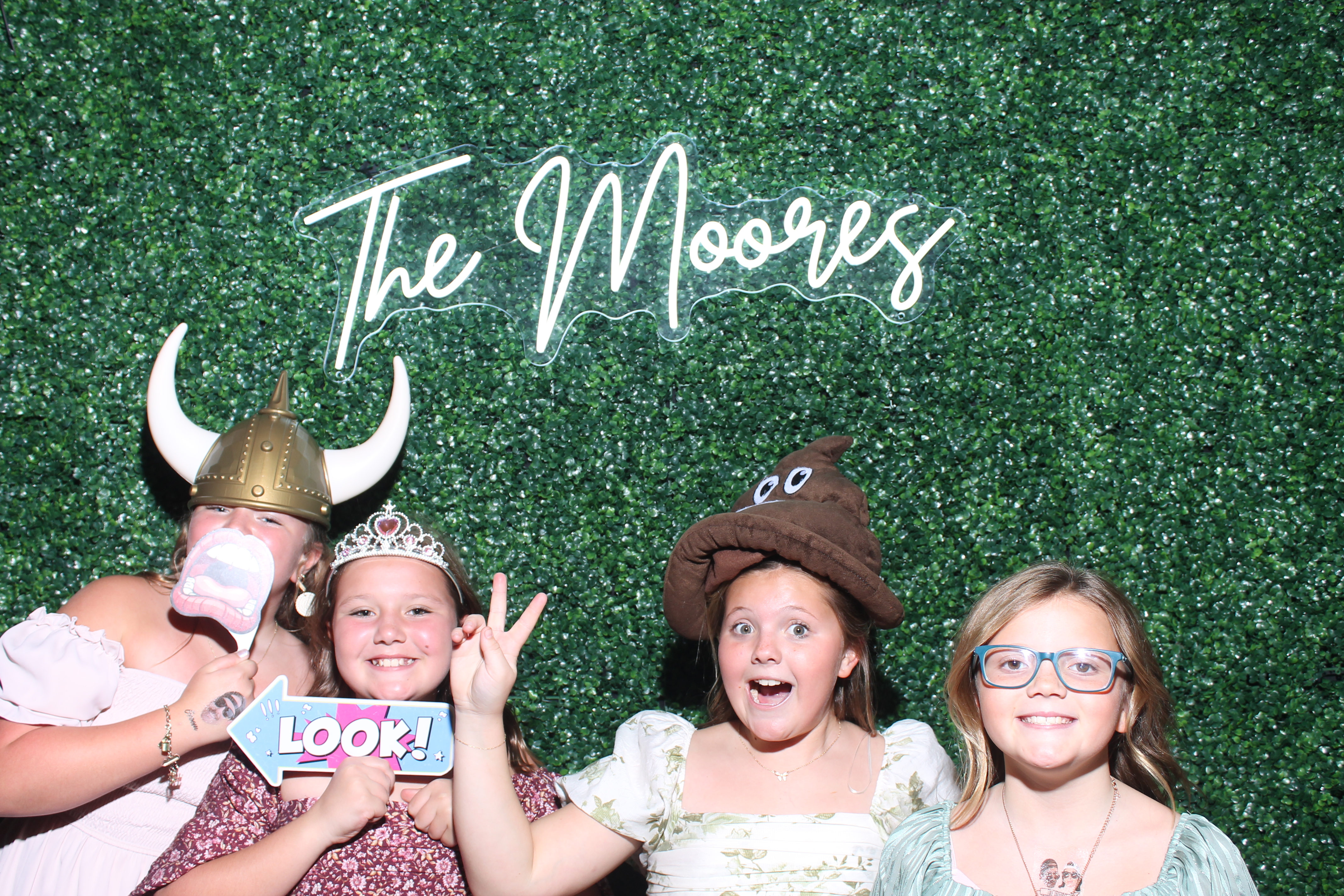Paige & Steven's Reception  | View more photos from the event at gallery.photoboothcincy.com/u/PhotoBoothCincy/Paige-Stevens-Reception
