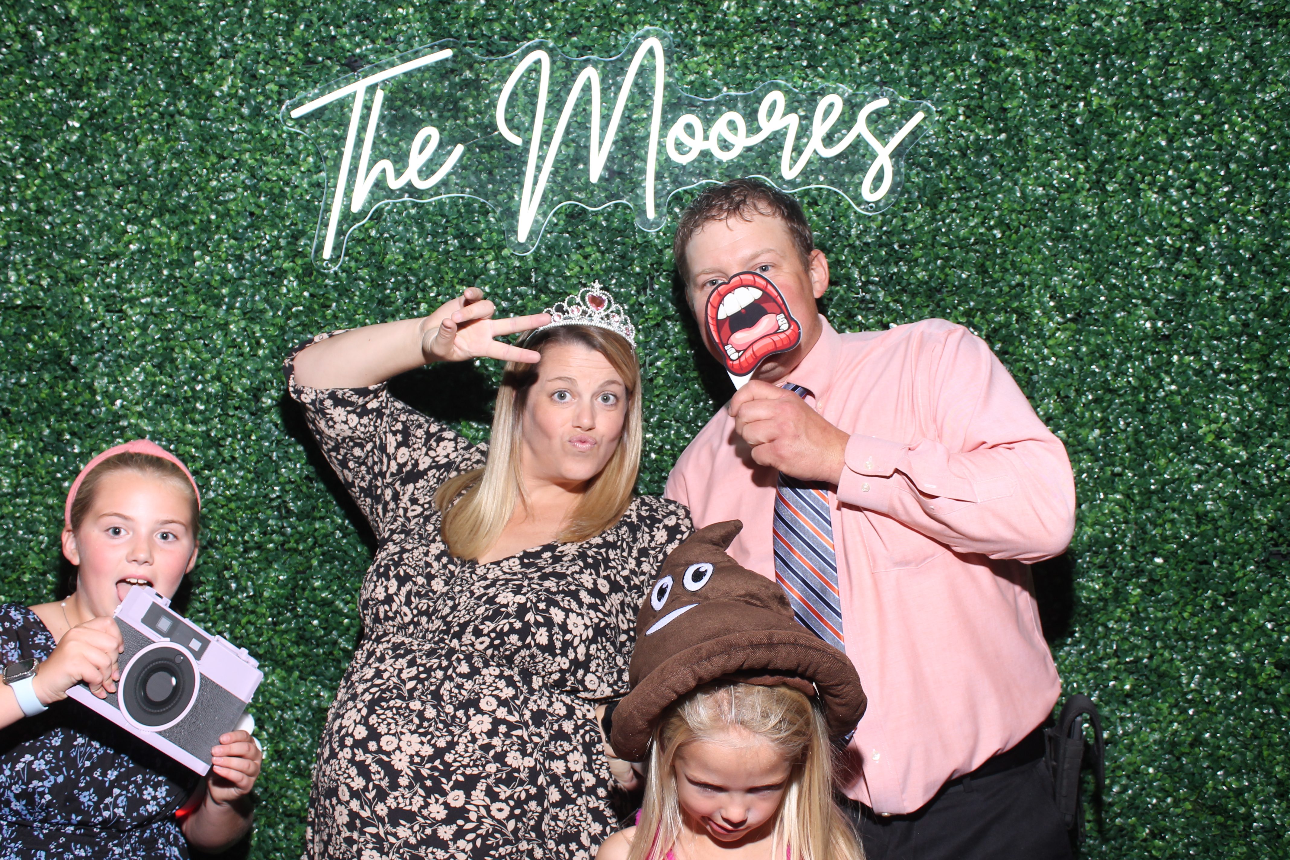 Paige & Steven's Reception  | View more photos from the event at gallery.photoboothcincy.com/u/PhotoBoothCincy/Paige-Stevens-Reception