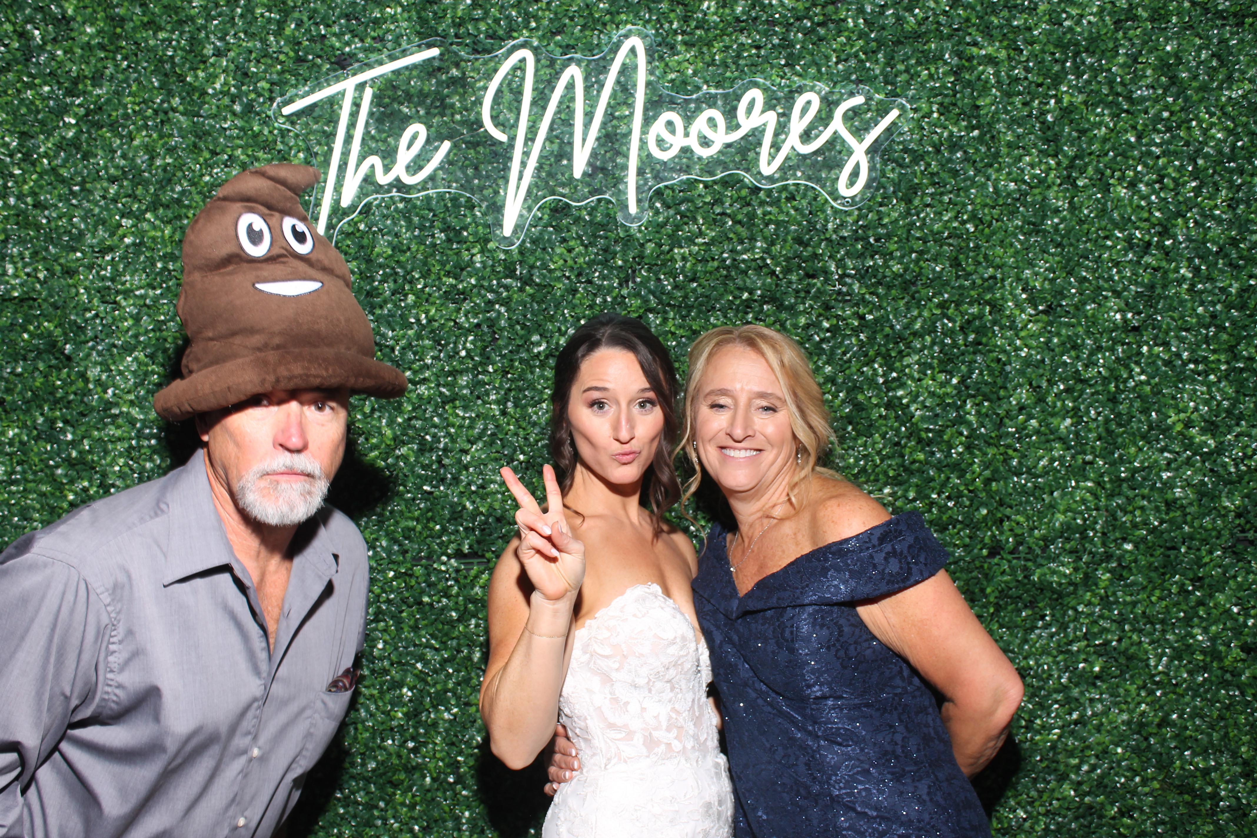 Paige & Steven's Reception  | View more photos from the event at gallery.photoboothcincy.com/u/PhotoBoothCincy/Paige-Stevens-Reception