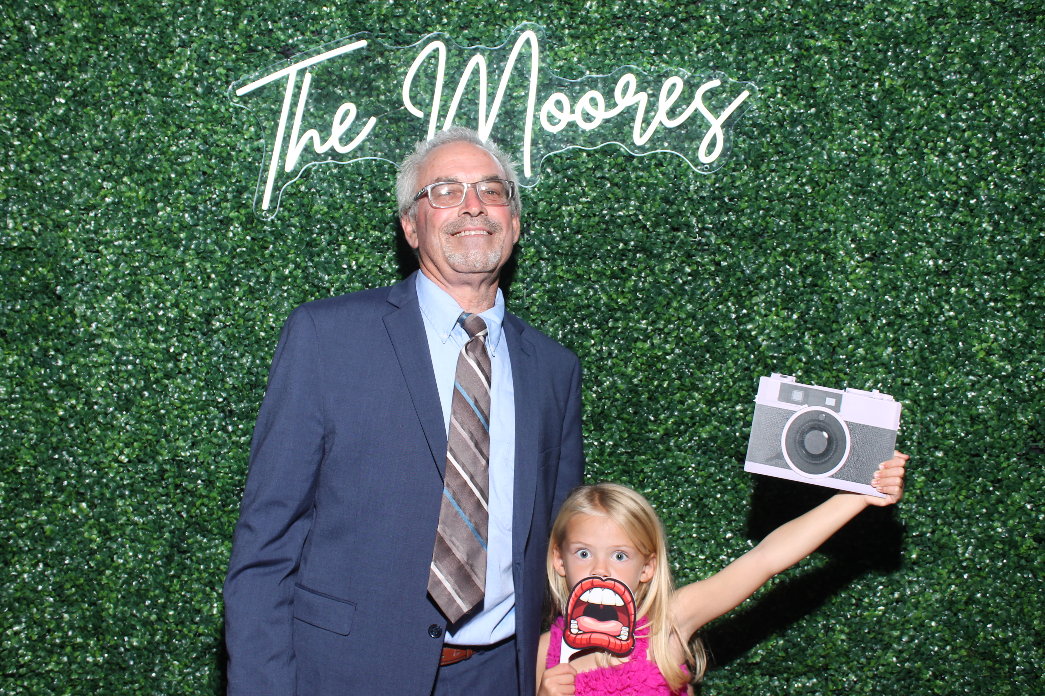 Paige & Steven's Reception  | View more photos from the event at gallery.photoboothcincy.com/u/PhotoBoothCincy/Paige-Stevens-Reception