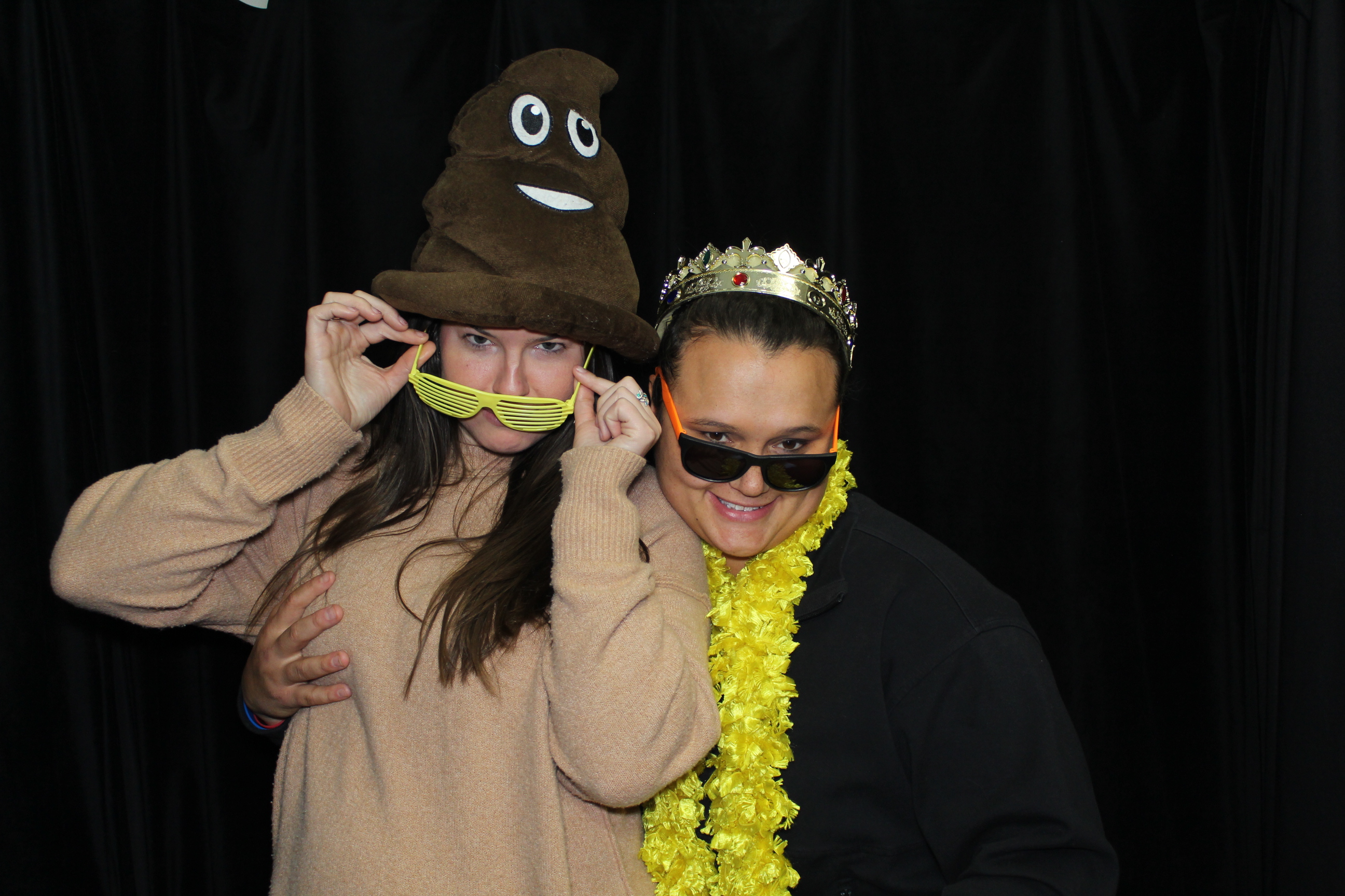 R.B. Jergens Contractors Holiday Party | View more photos from the event at gallery.photoboothcincy.com/u/PhotoBoothCincy/RB-Jergens-Contractors-Holiday-Party