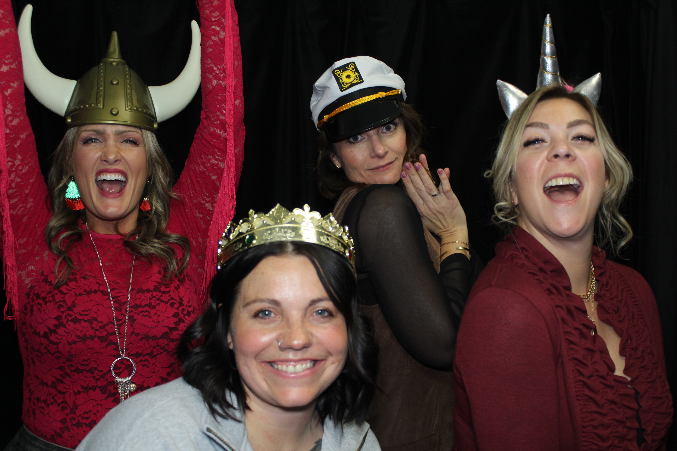 R.B. Jergens Contractors Holiday Party | View more photos from the event at gallery.photoboothcincy.com/u/PhotoBoothCincy/RB-Jergens-Contractors-Holiday-Party