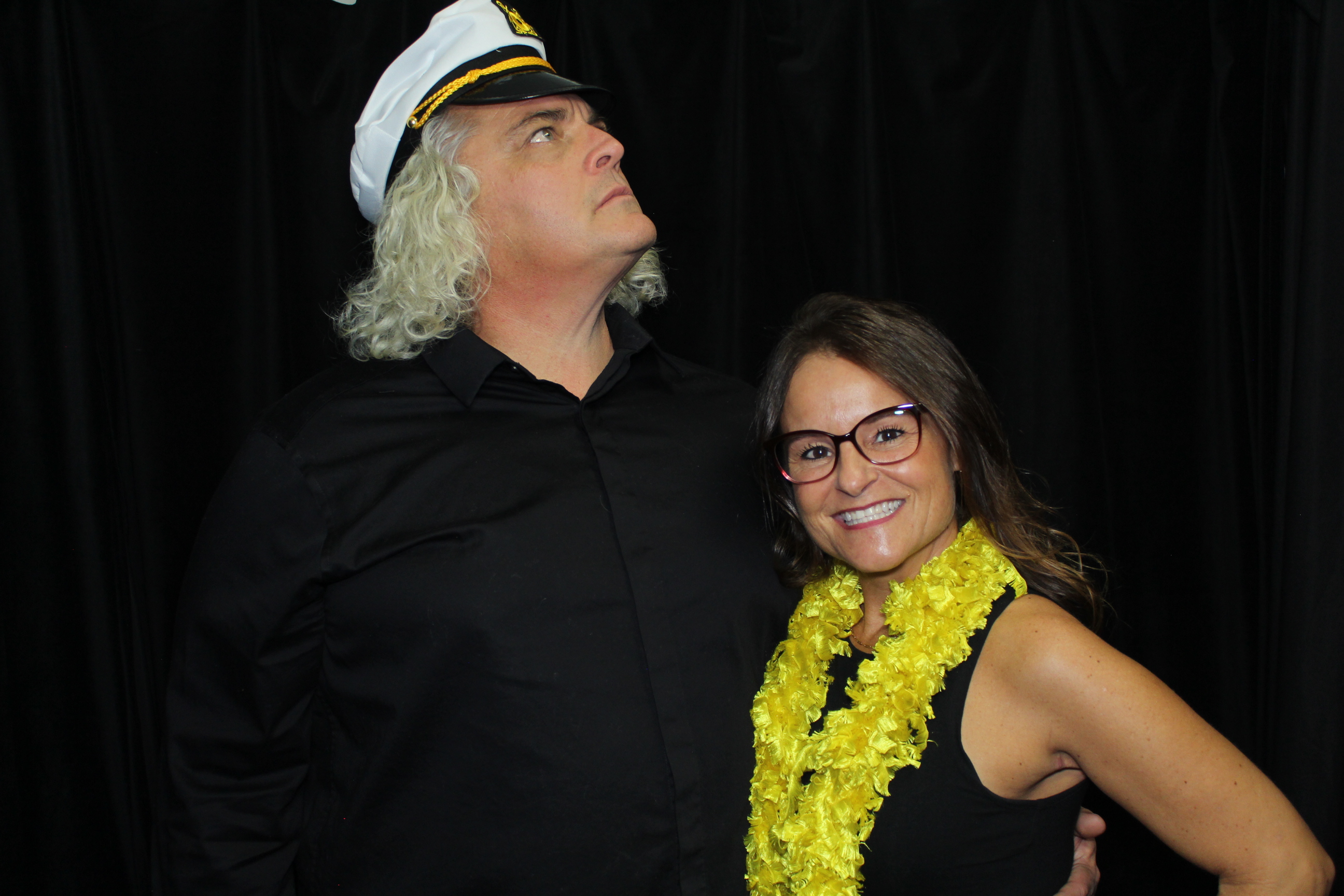 R.B. Jergens Contractors Holiday Party | View more photos from the event at gallery.photoboothcincy.com/u/PhotoBoothCincy/RB-Jergens-Contractors-Holiday-Party